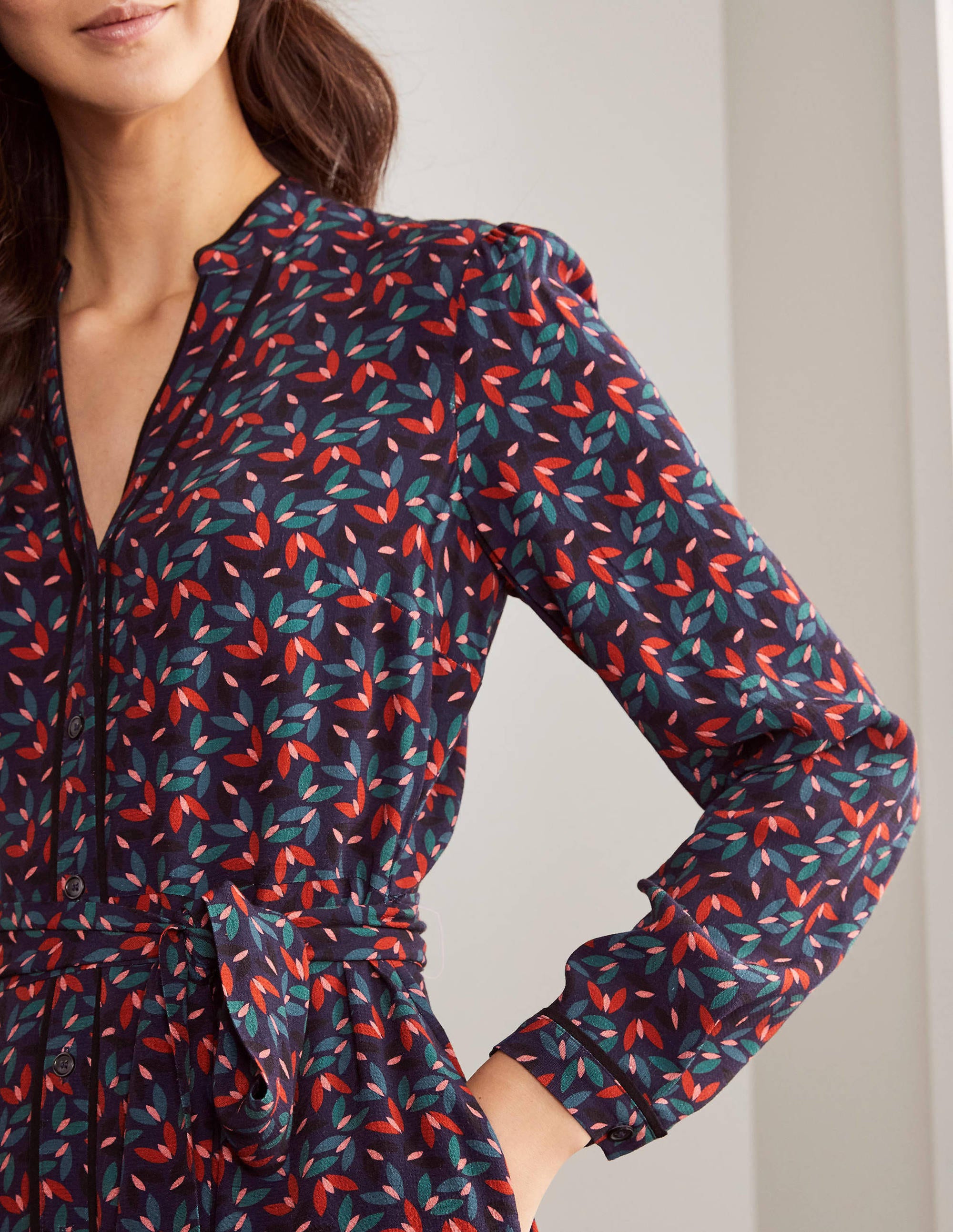 Pippa Midi Shirt Dress-French Navy, Spinning Petals - Image 3