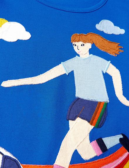 Action Appliqué T-shirt-Brilliant Blue Footballer
