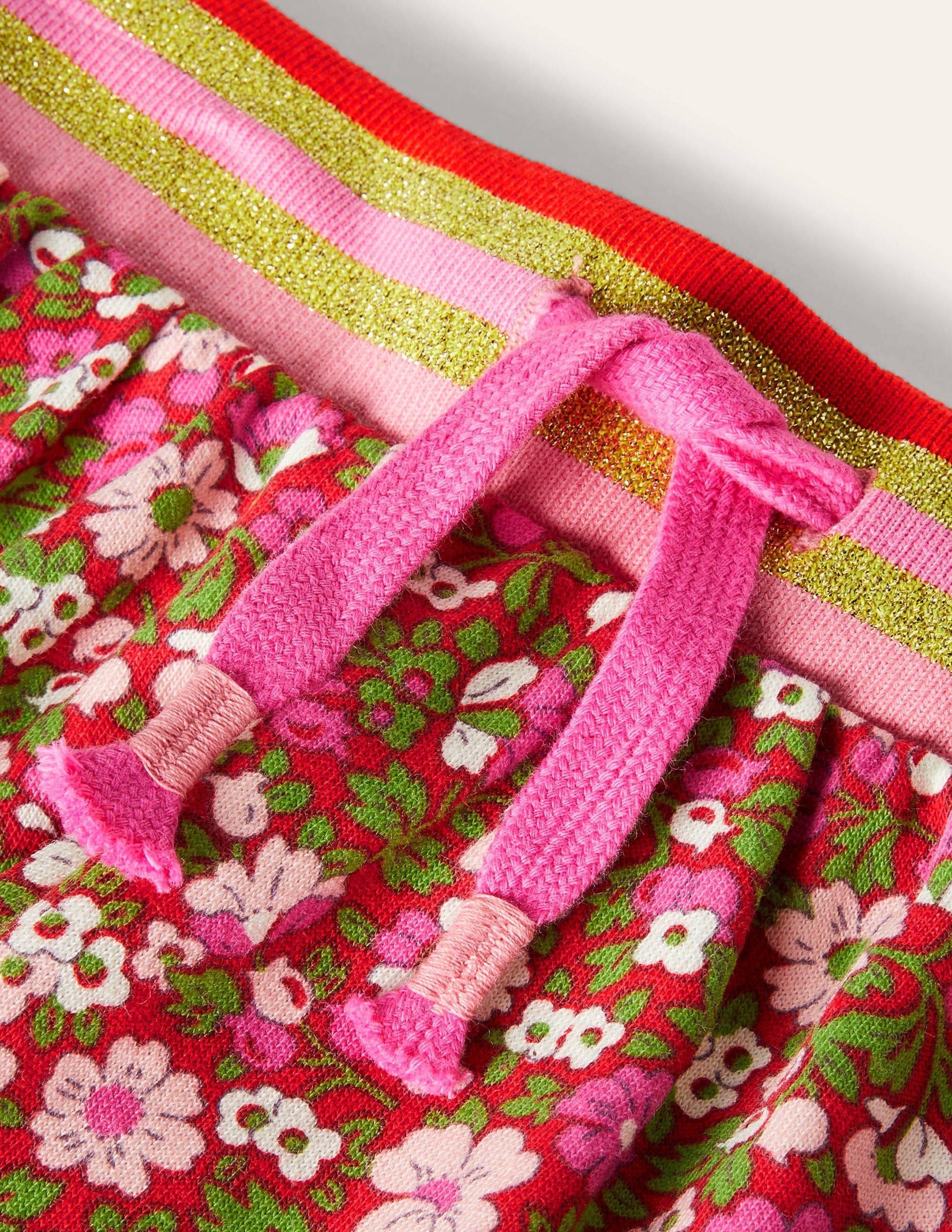 Cosy Twirly Sweatshirt Skirt-Rockabilly Red Vintage Floral-3