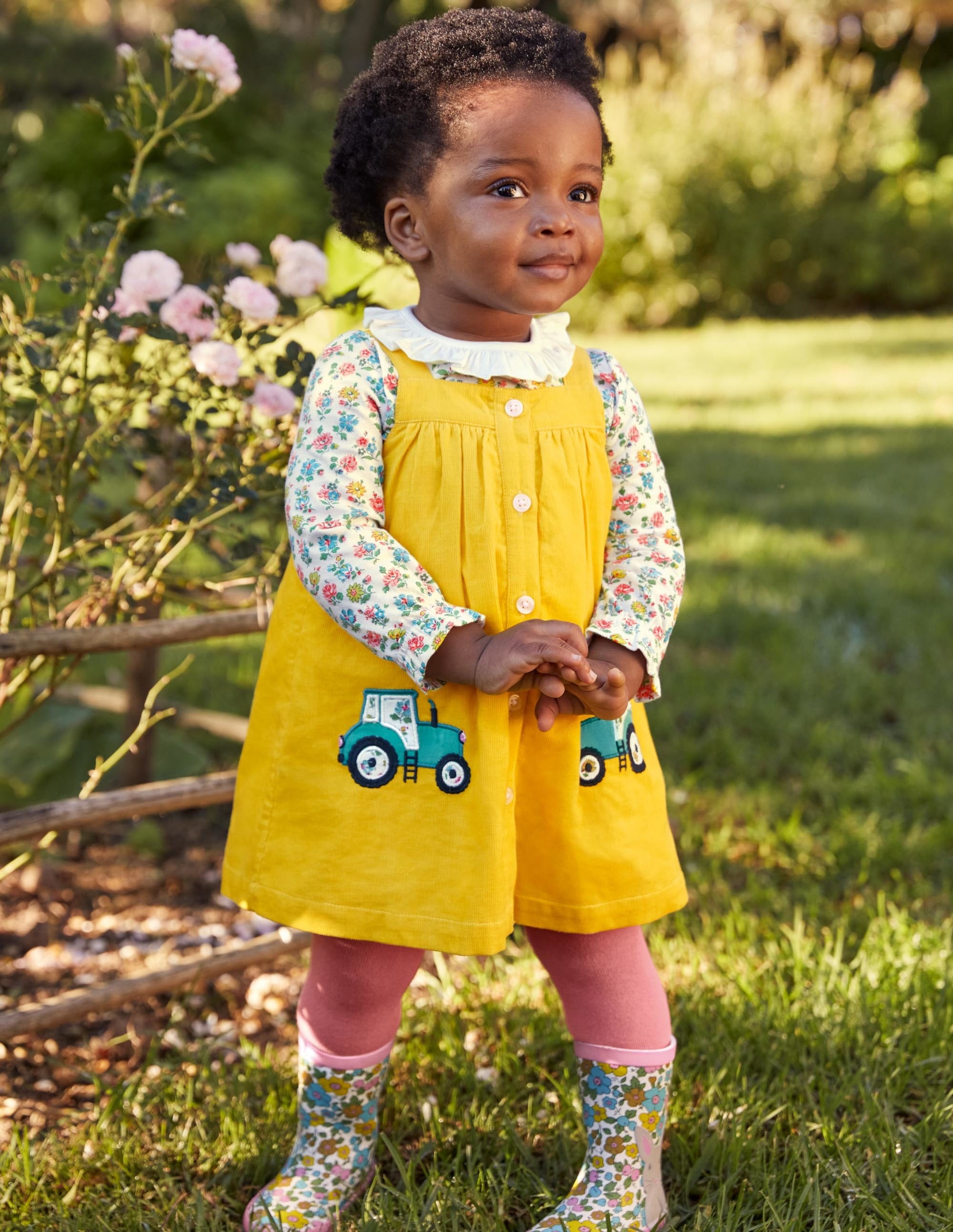 Cord 3 Piece Pinnie Set-Sweetcorn Yellow Tractors - Image 4