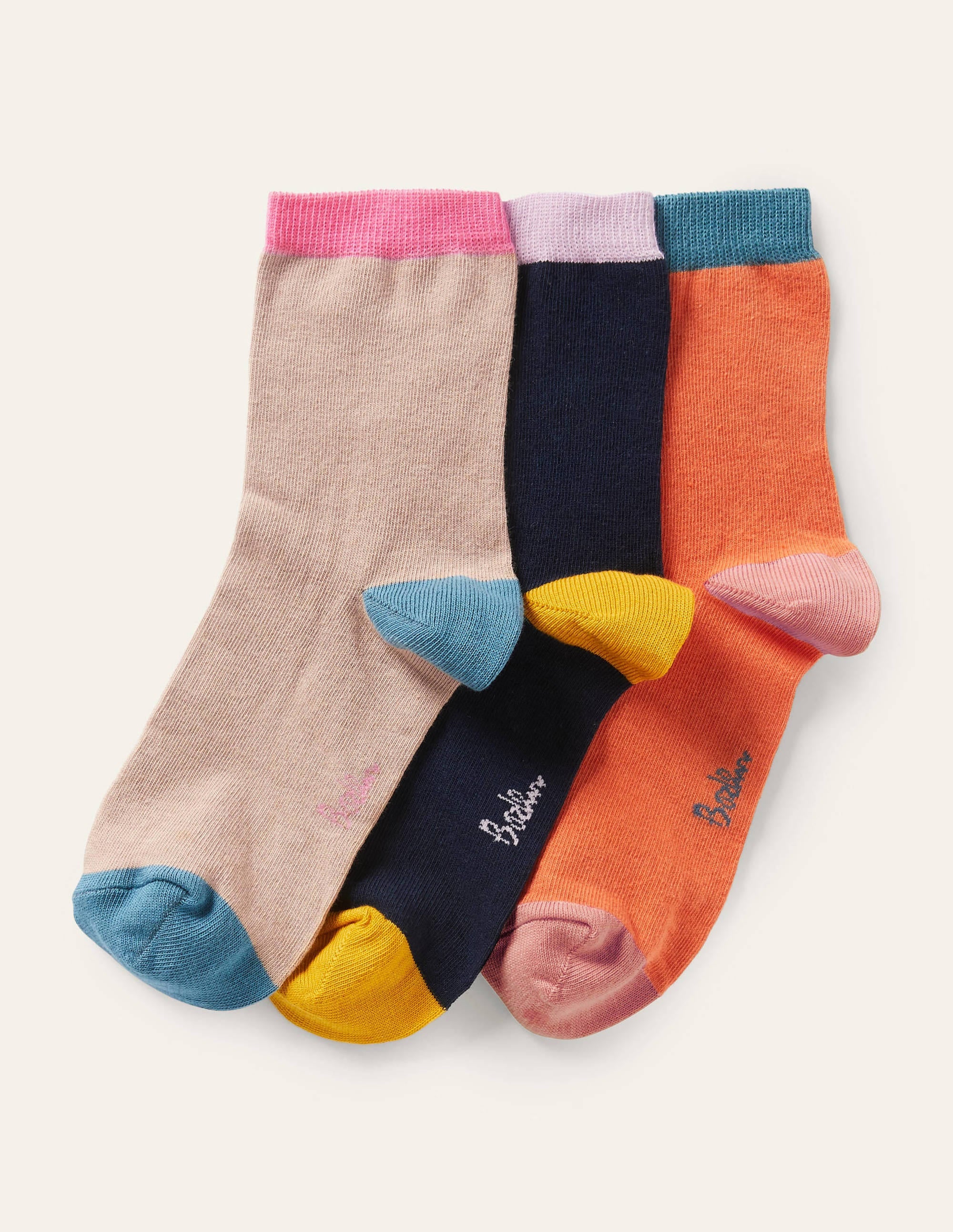 Three Pack Ankle Socks-Plain - Image 1