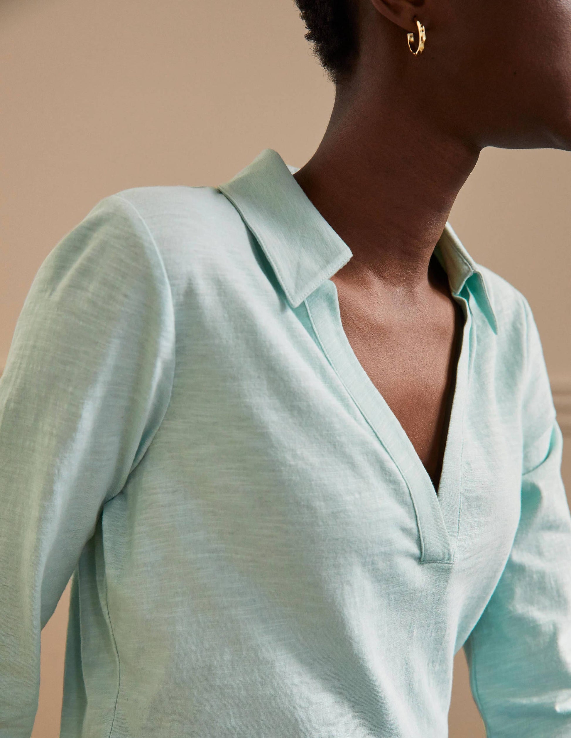 The Cotton Collar Notch Tee-Fresh Water-2