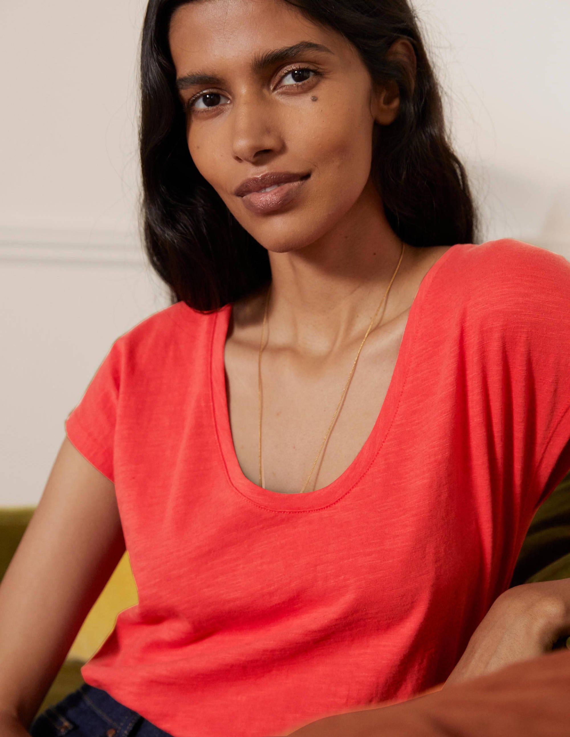 The Cotton Voop Tee-Cherry Red - Image 1