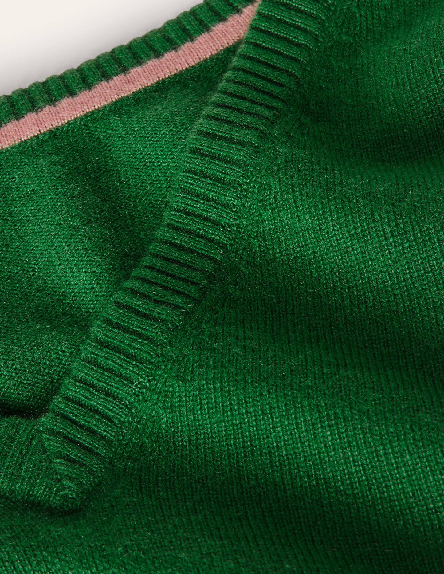 Cashmere V-neck Relaxed Jumper-Emerald Green