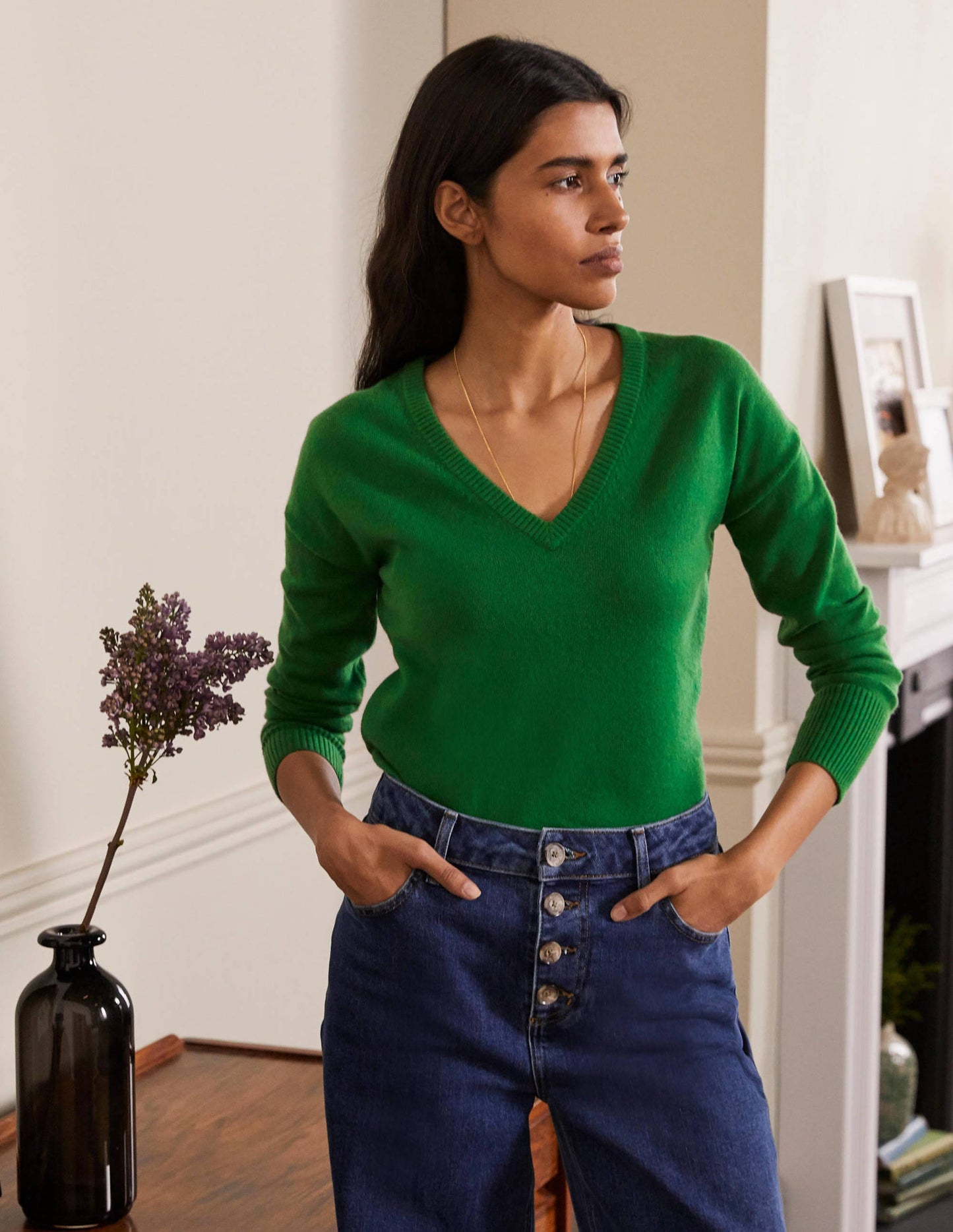 Cashmere V-neck Relaxed Jumper-Emerald Green