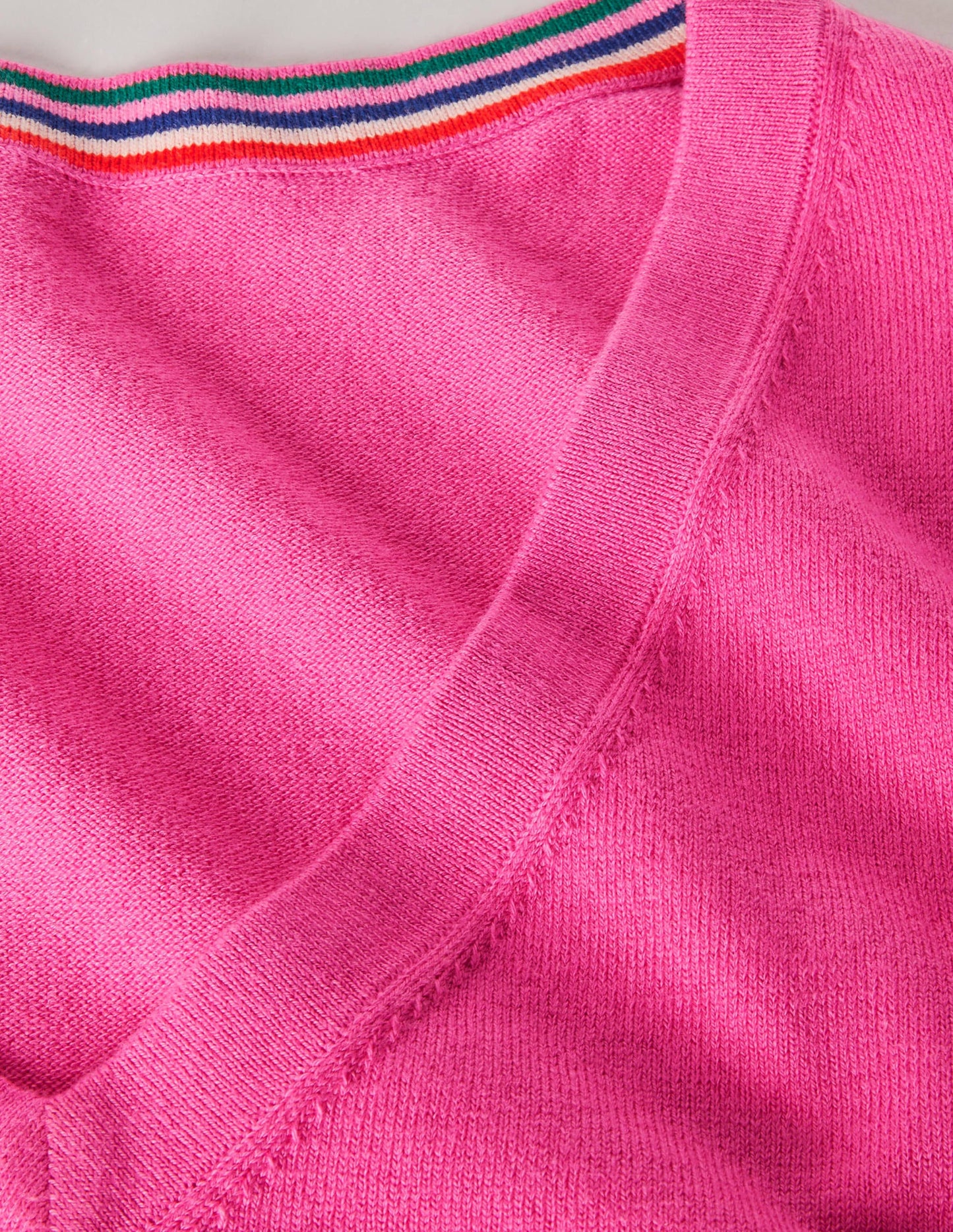 Cotton V-Neck Jumper-Candy Pink