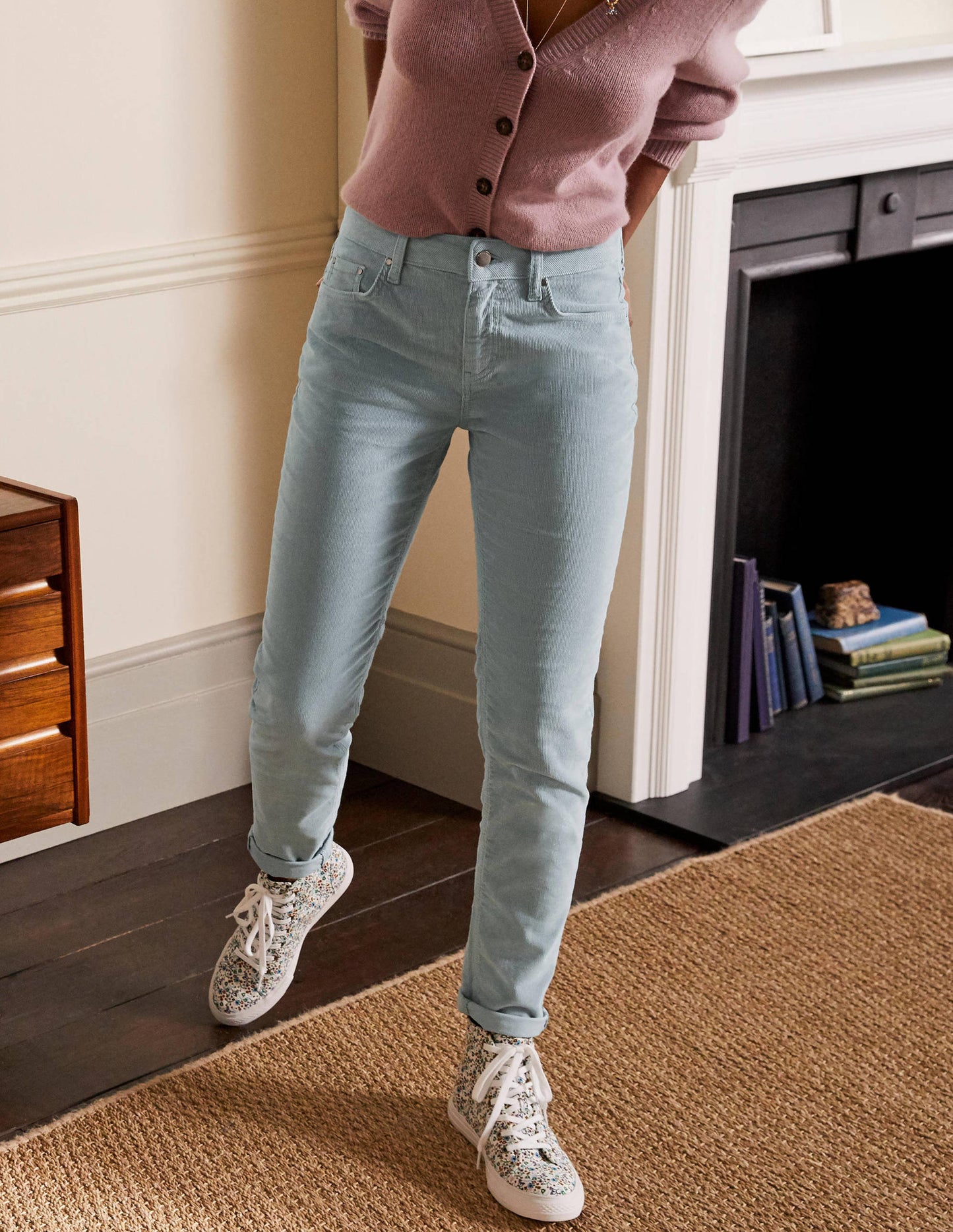 Cord Girlfriend Jeans-Pebble