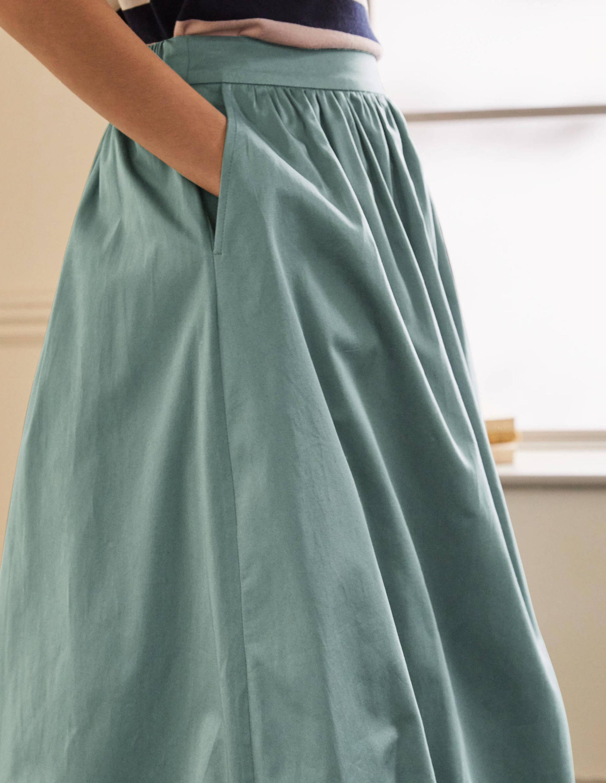 Cotton Sateen Skirt-Heath-3