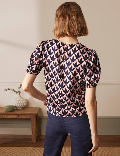 Adriana Puff Sleeve Top-Milkshake, Petal Geo-2