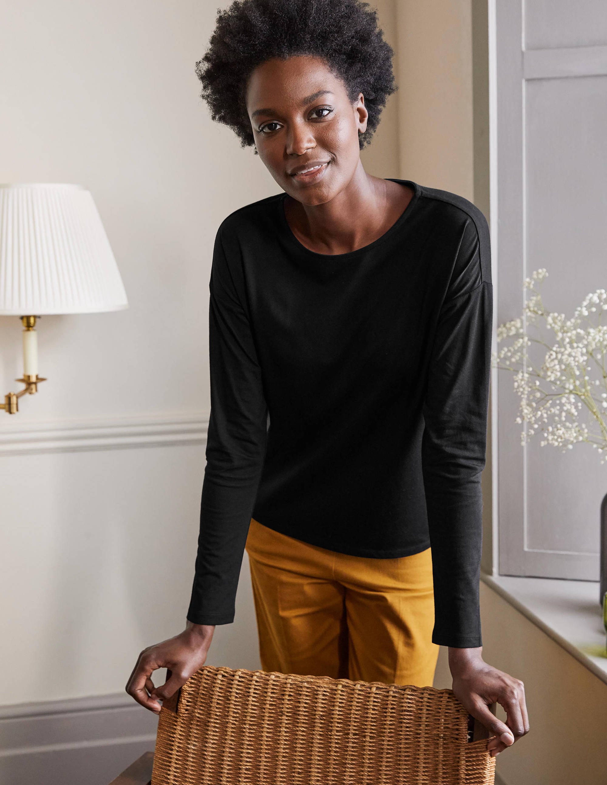 Supersoft Dropped Shoulder Top-Black - Image 4