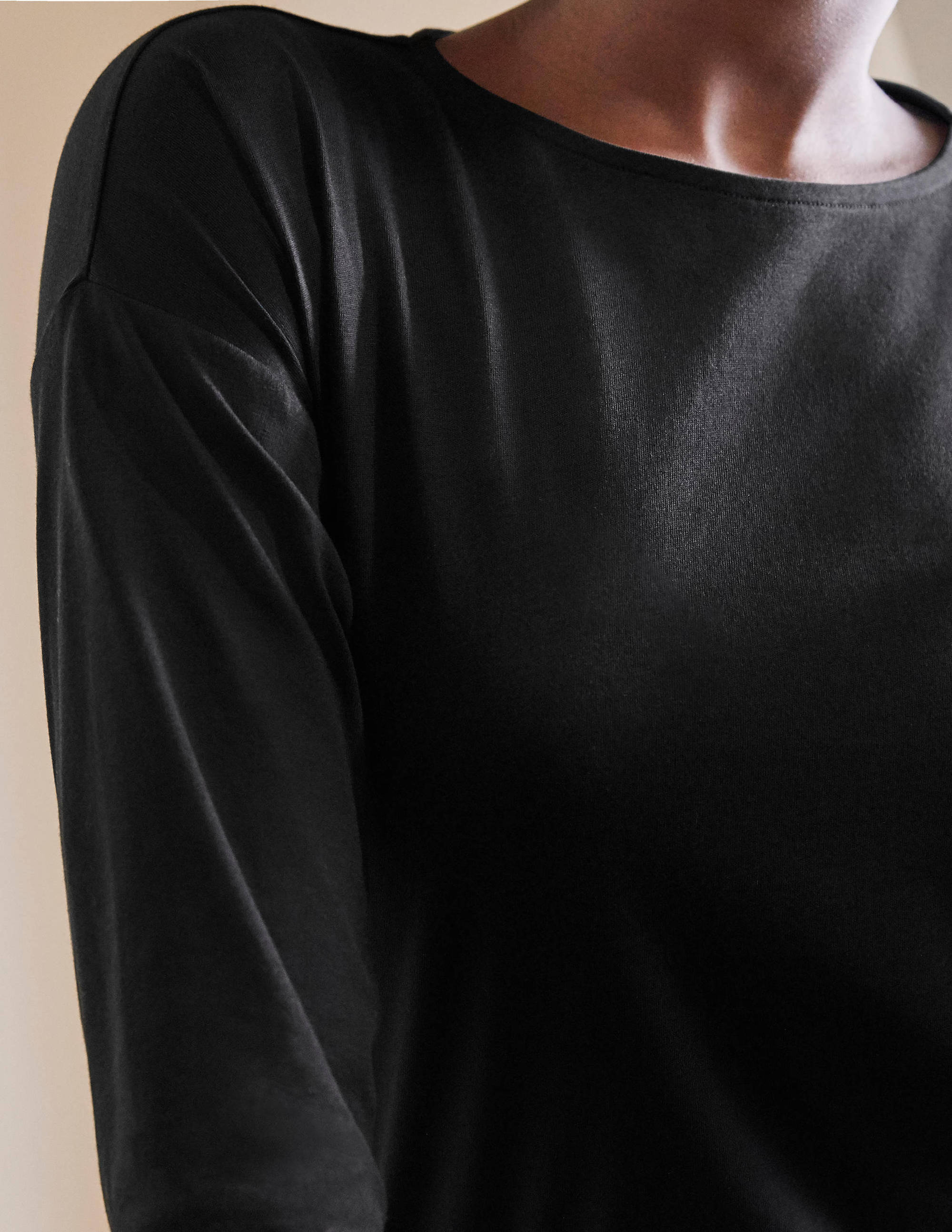 Supersoft Dropped Shoulder Top-Black - Image 1