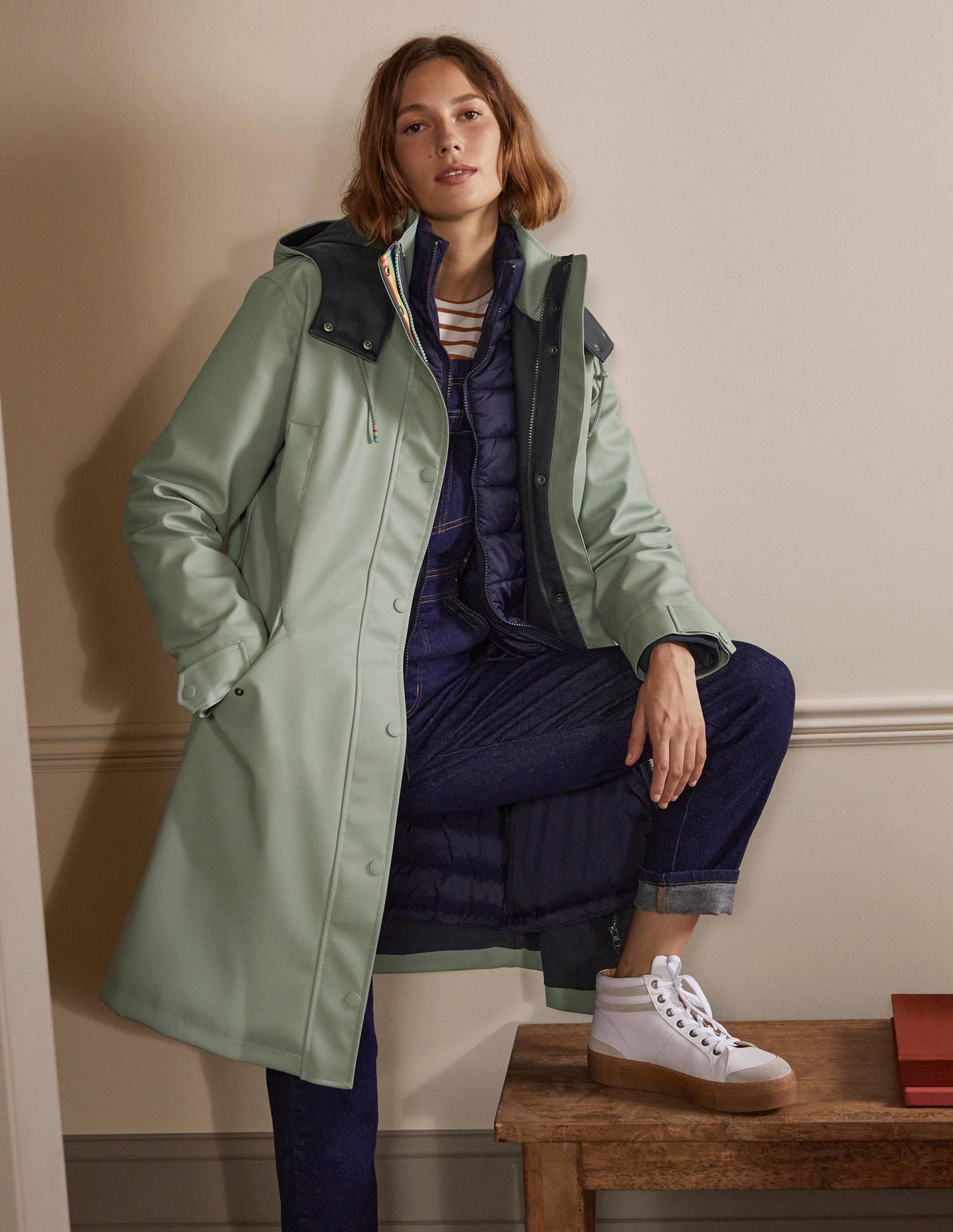 Bamburgh Raincoat-Sage/Navy