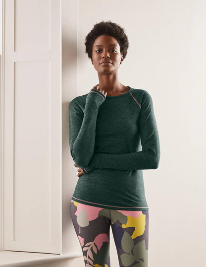 Scarlet Active Top-Palm Leaf-1