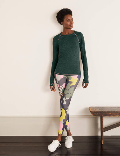 Scarlet Active Top-Palm Leaf-2