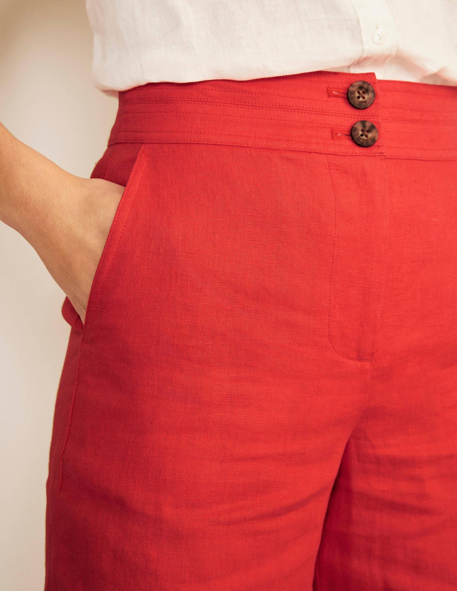 Cornwall Linen Shorts-Cherry Red-3