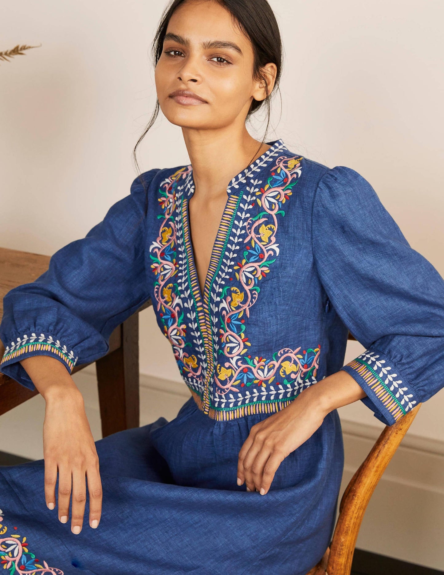 Dakota Embroidered Linen Dress-Mid Blue Delave