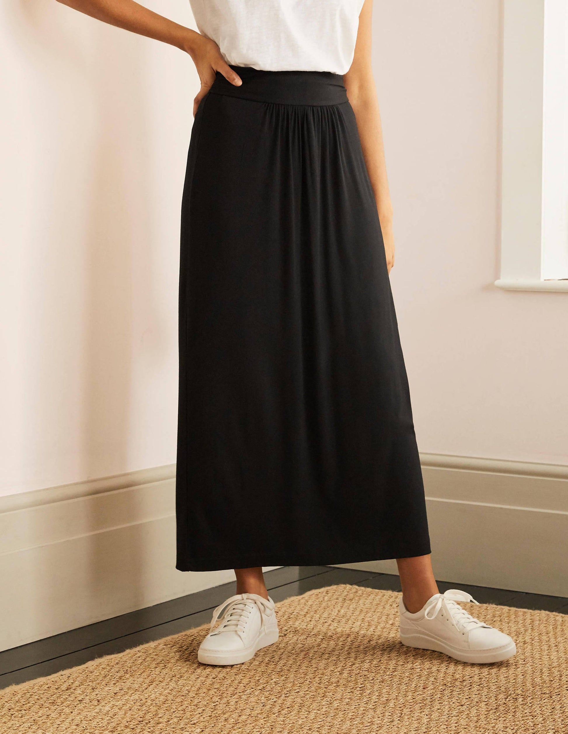 Ruched Waist Skirt-Black-2