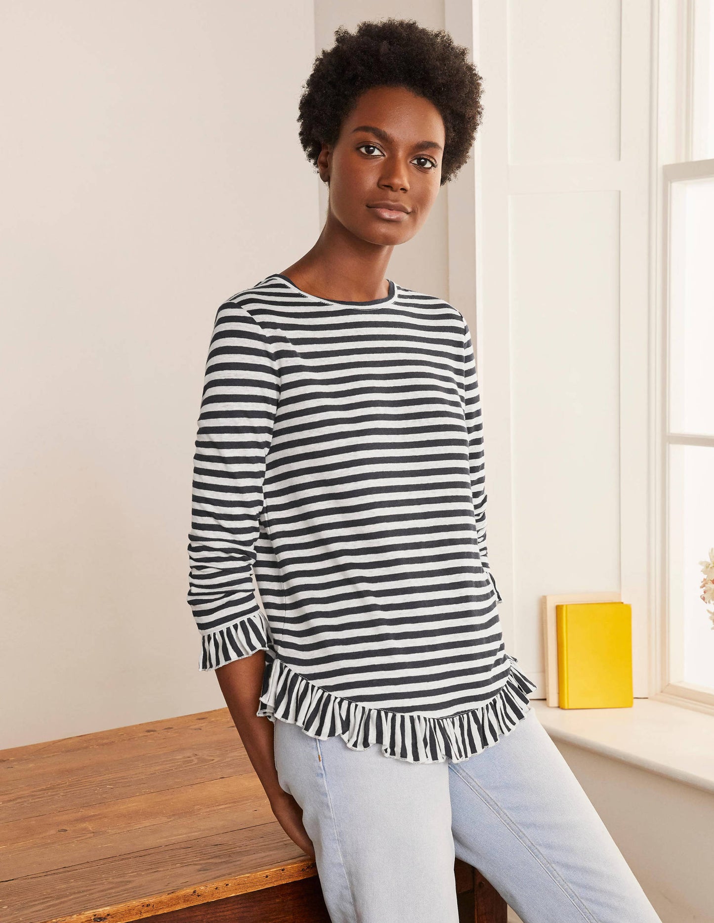 Dorothy Linen Jersey Top-Navy/ Ivory