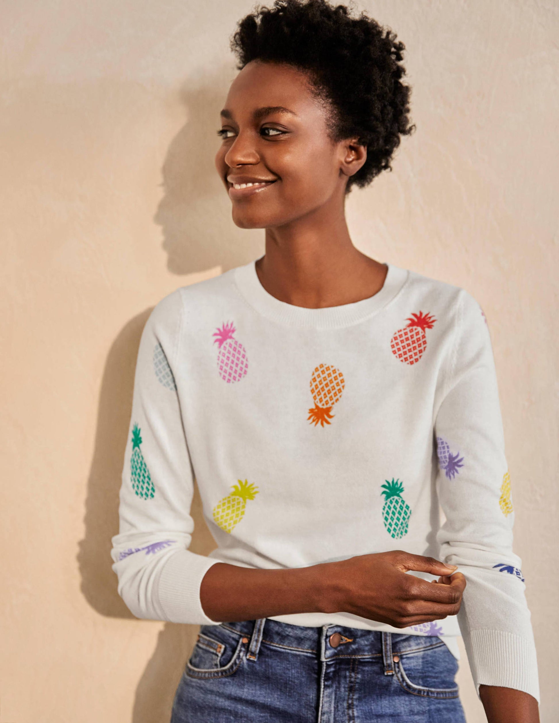 Banbury Cotton Jumper-Ivory Pineapples-5
