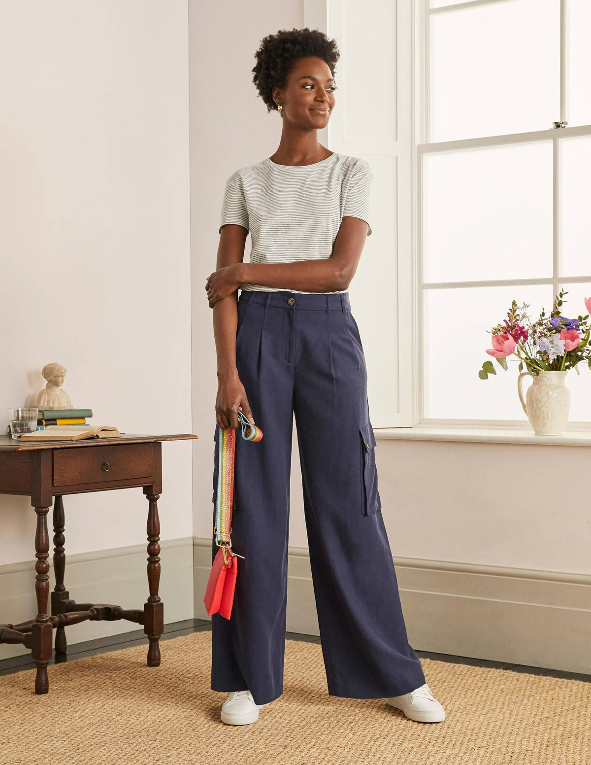 Ailesbury Cargo Trousers-Navy - Image 4