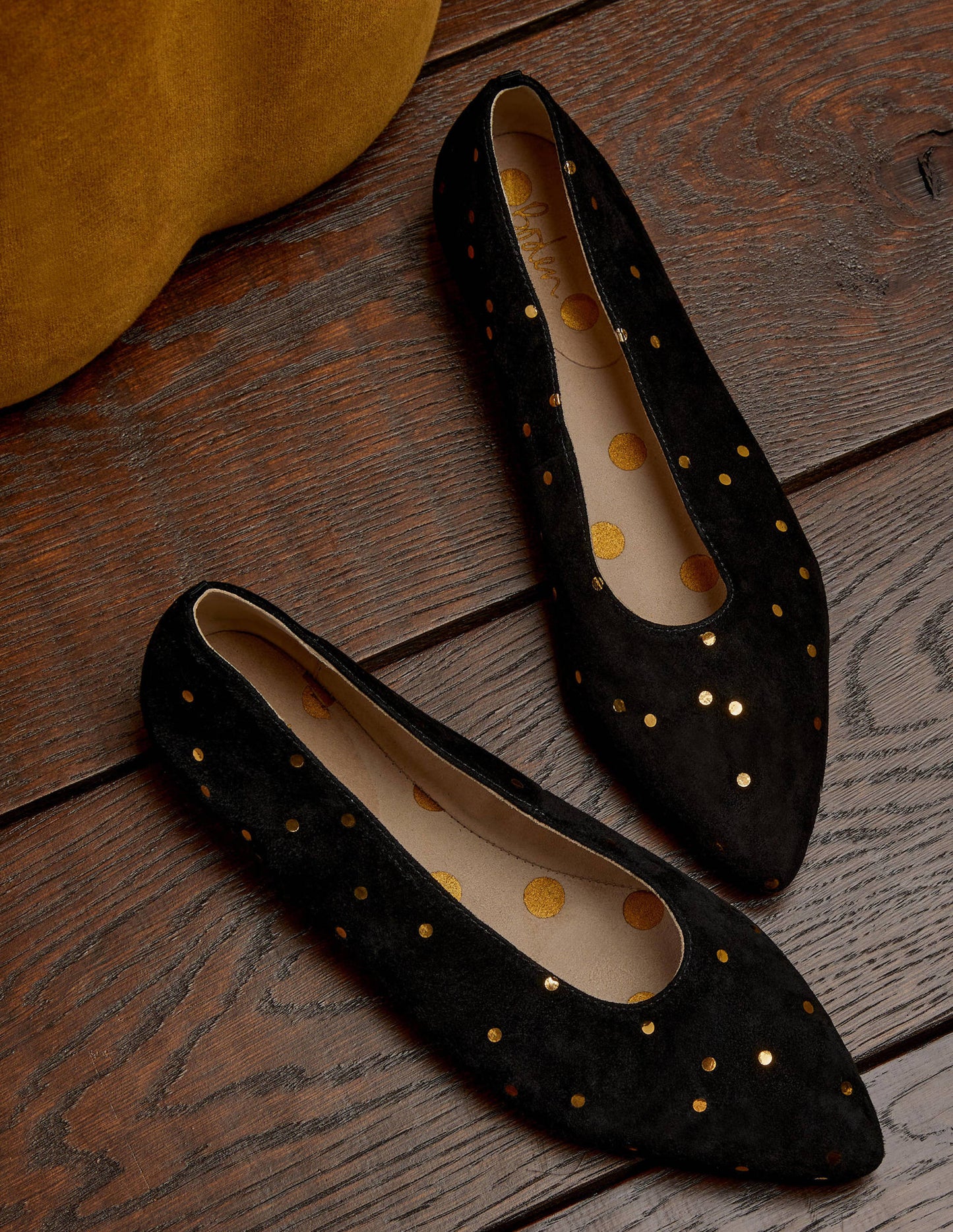 Catriona Ballerinas-Black and Gold, Scattered Spot