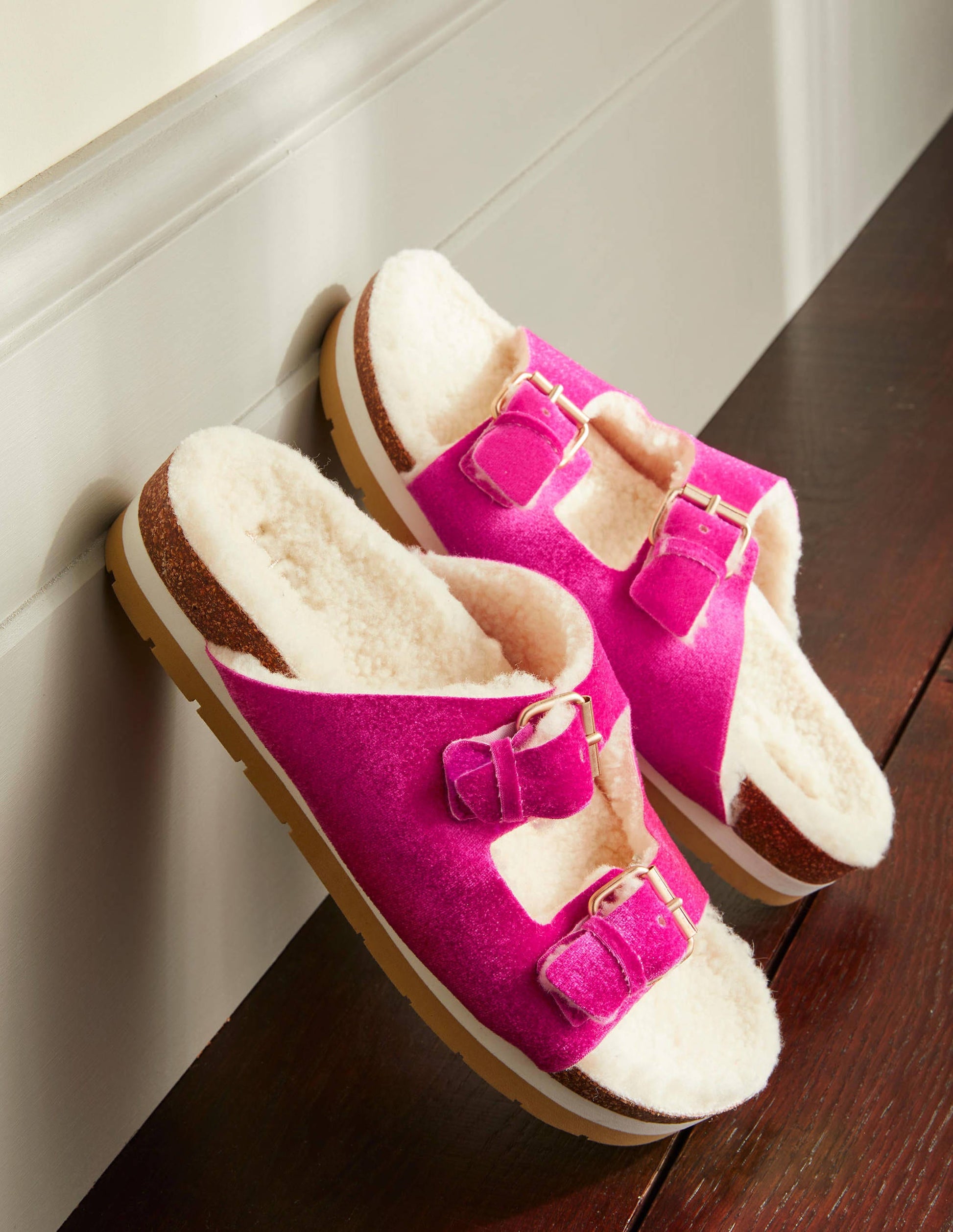 Cosy Slippers-Festival Pink Velvet-1