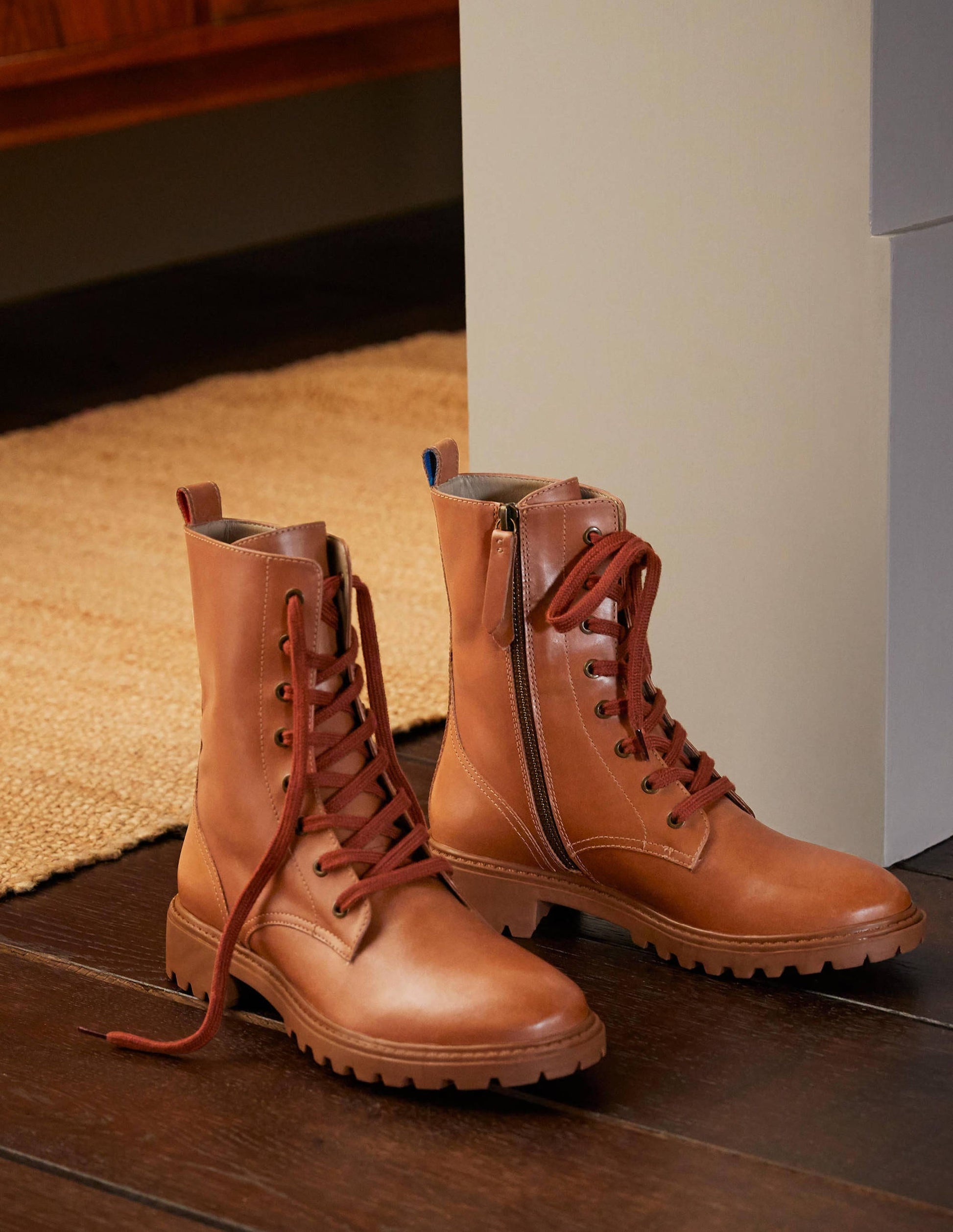 Lace-up Boots-Tan-1