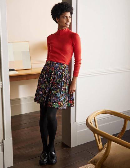Victoria Pleated Skirt-Black, Wild Dandelion-4