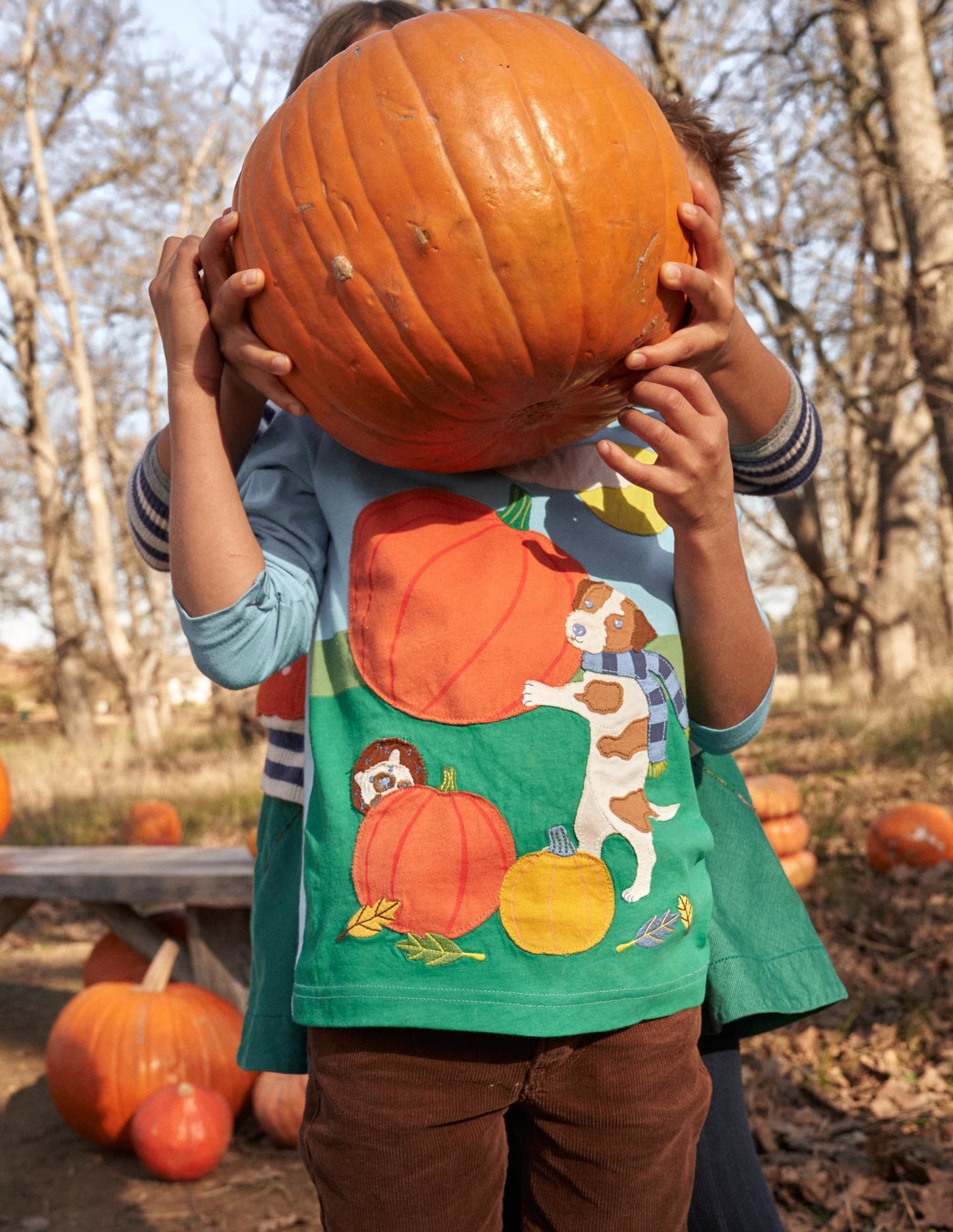 Blue Pumpkin Appliqué Long-Sleeved Halloween T-shirt-Surfboard Blue Pumpkin