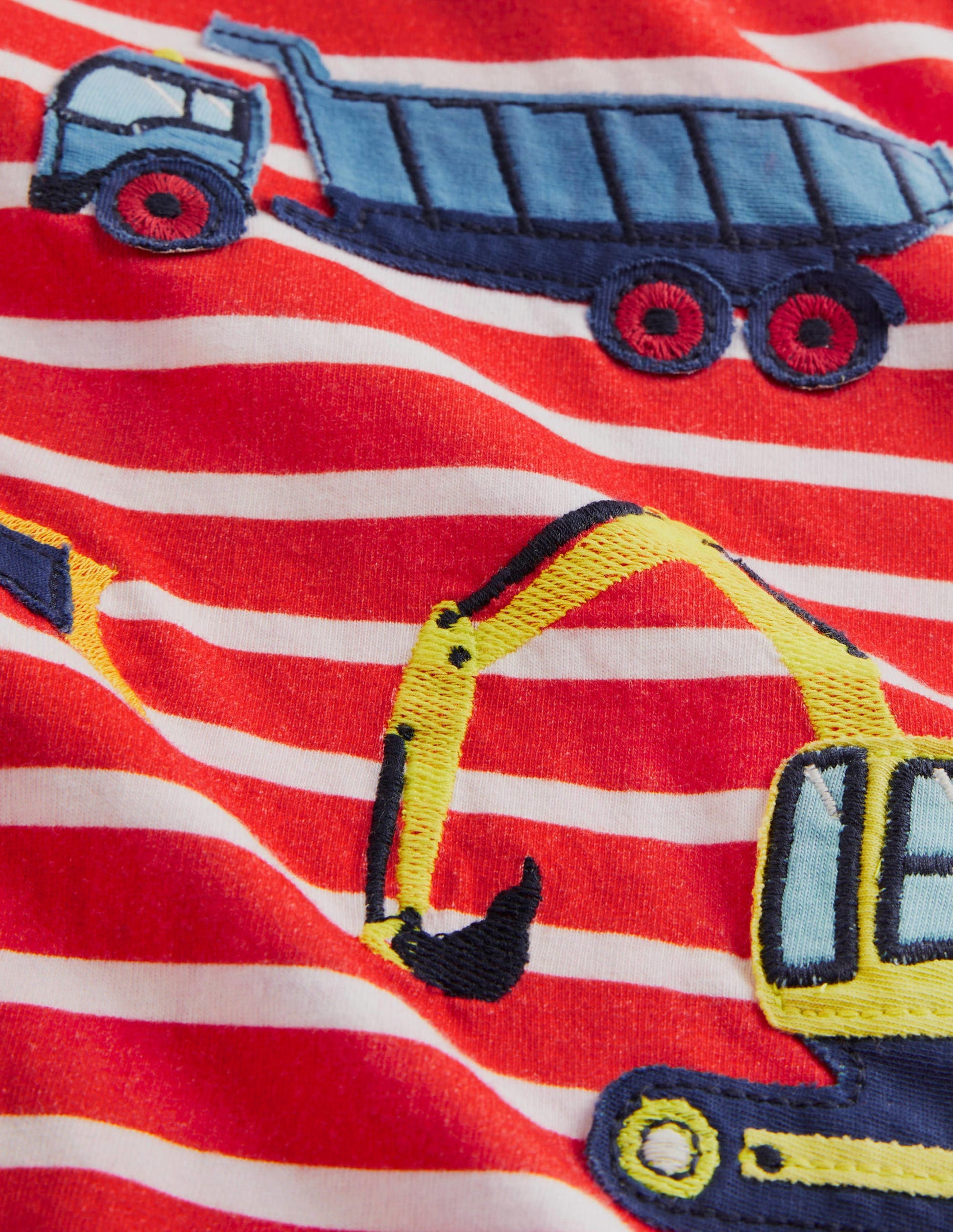 Appliqué Breton-Strawberry Tart Red Trucks-3