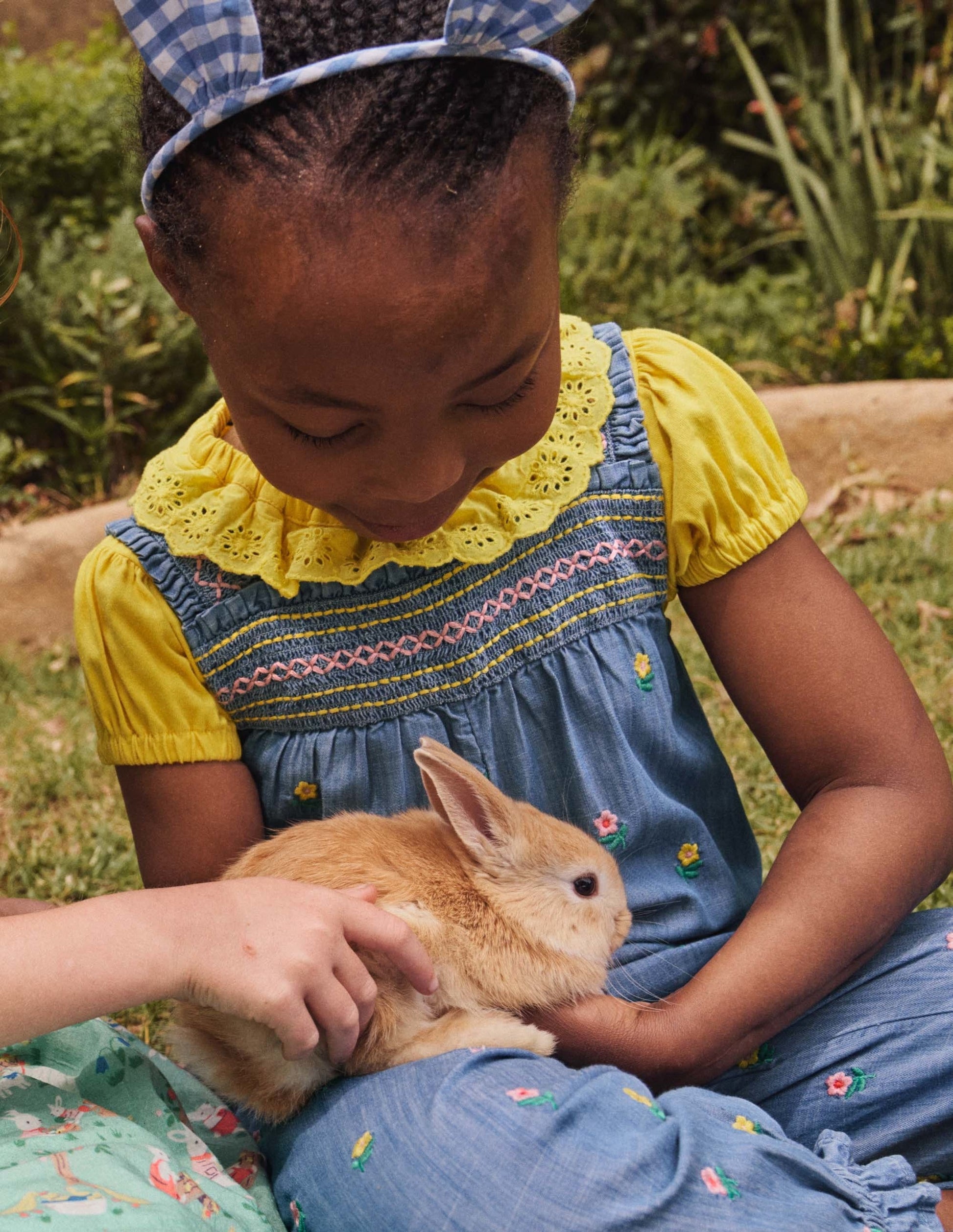 Broderie Collar Jersey Top-Sweetcorn Yellow-4