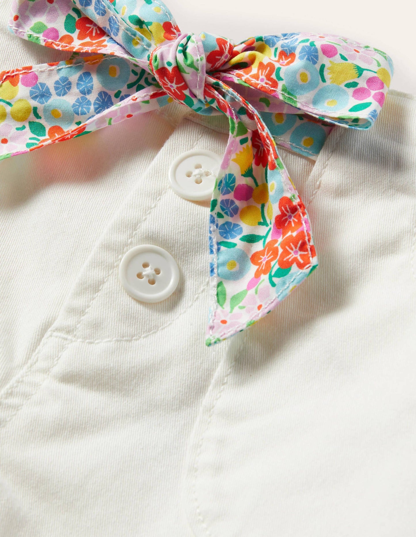 Twill Cargo Shorts-White