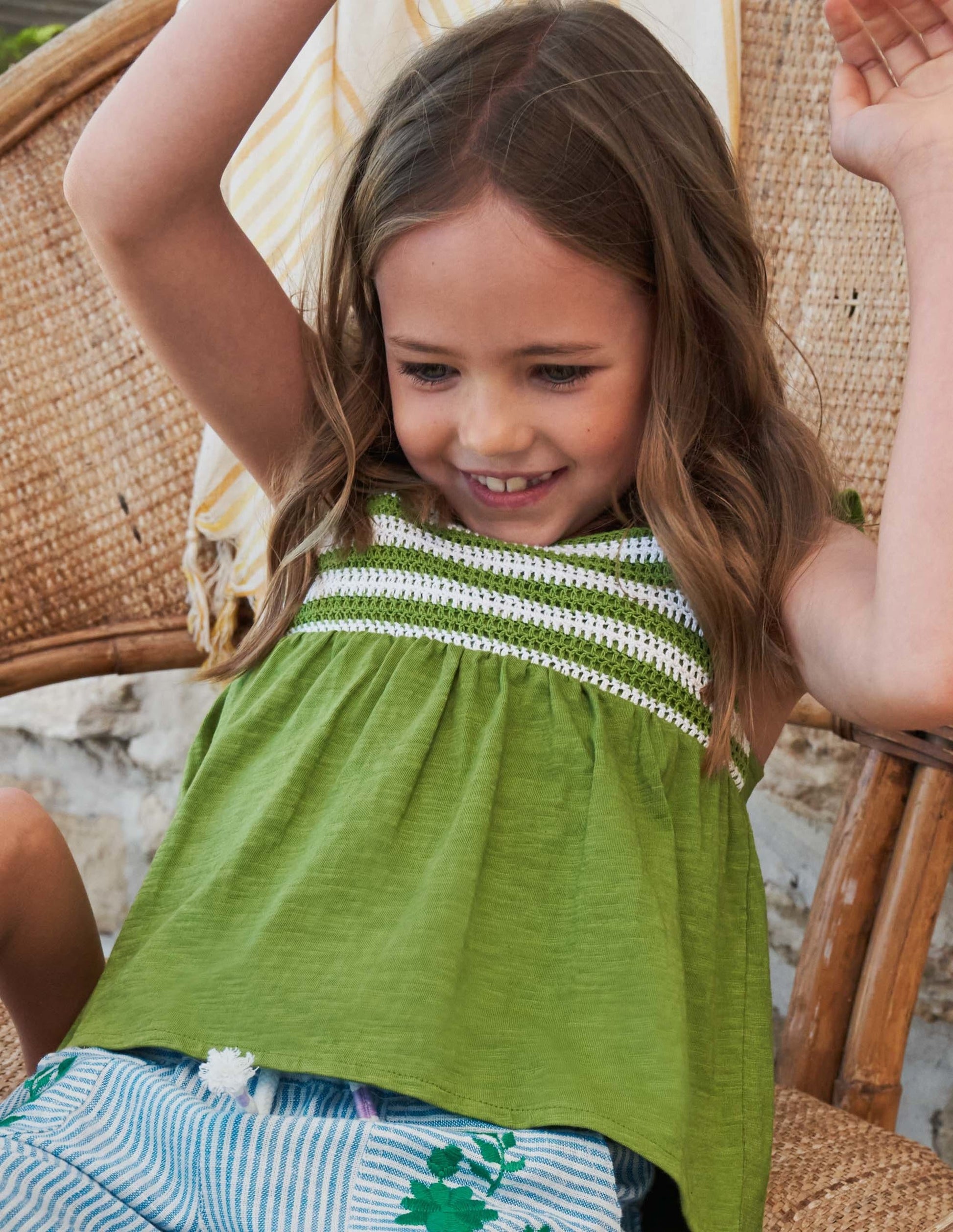 Crochet Vest-Green pepper-5