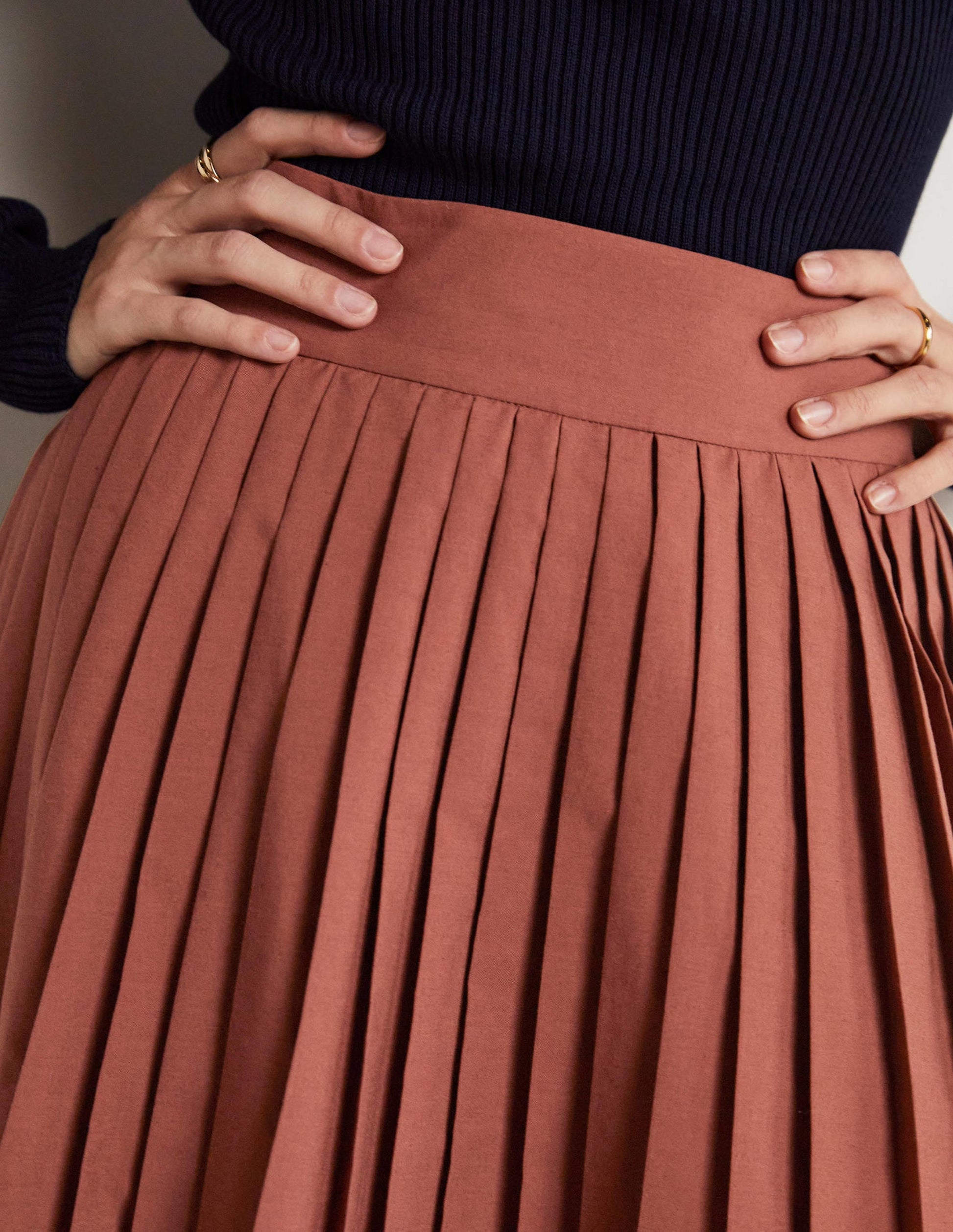 Pleated Cotton Mini Skirt-Red Oak-6