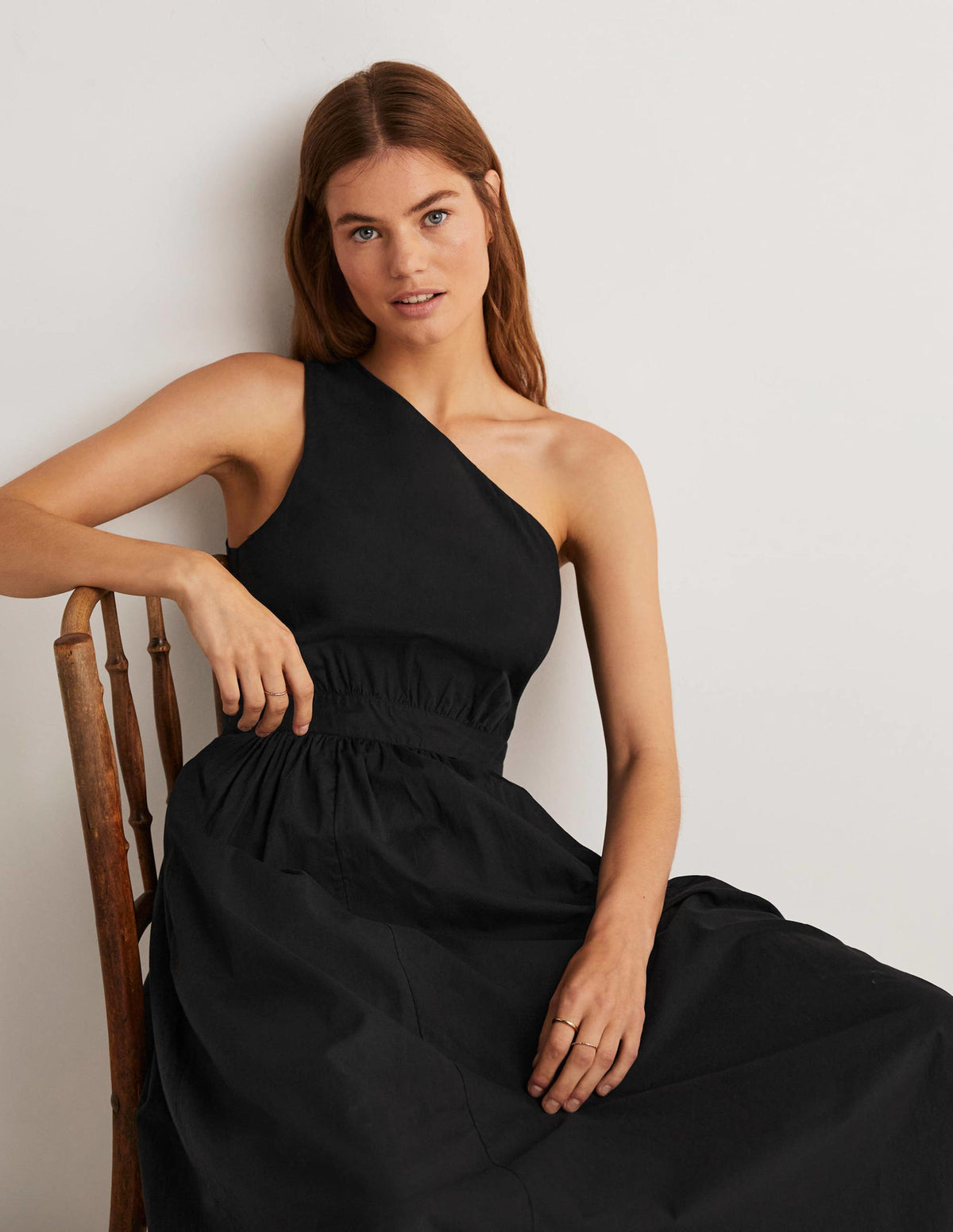 One Shoulder Midi Dress-Black - Image 4