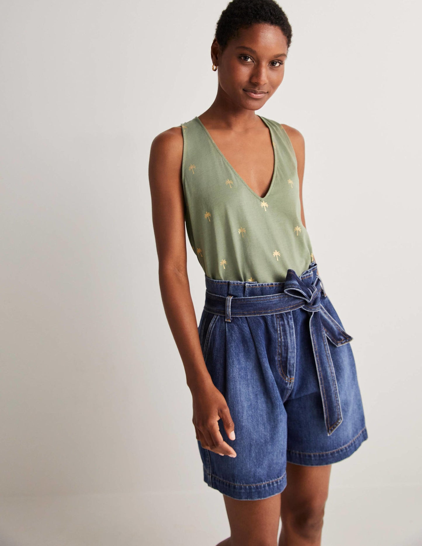 V-Neck Twist Back Jersey Top-Alder and Gold, Paradise Palm