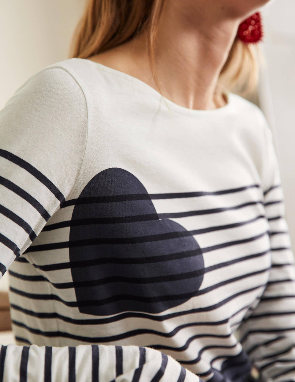 Long Sleeve Breton Top-Navy Scattered Heart Stripe - Image 2