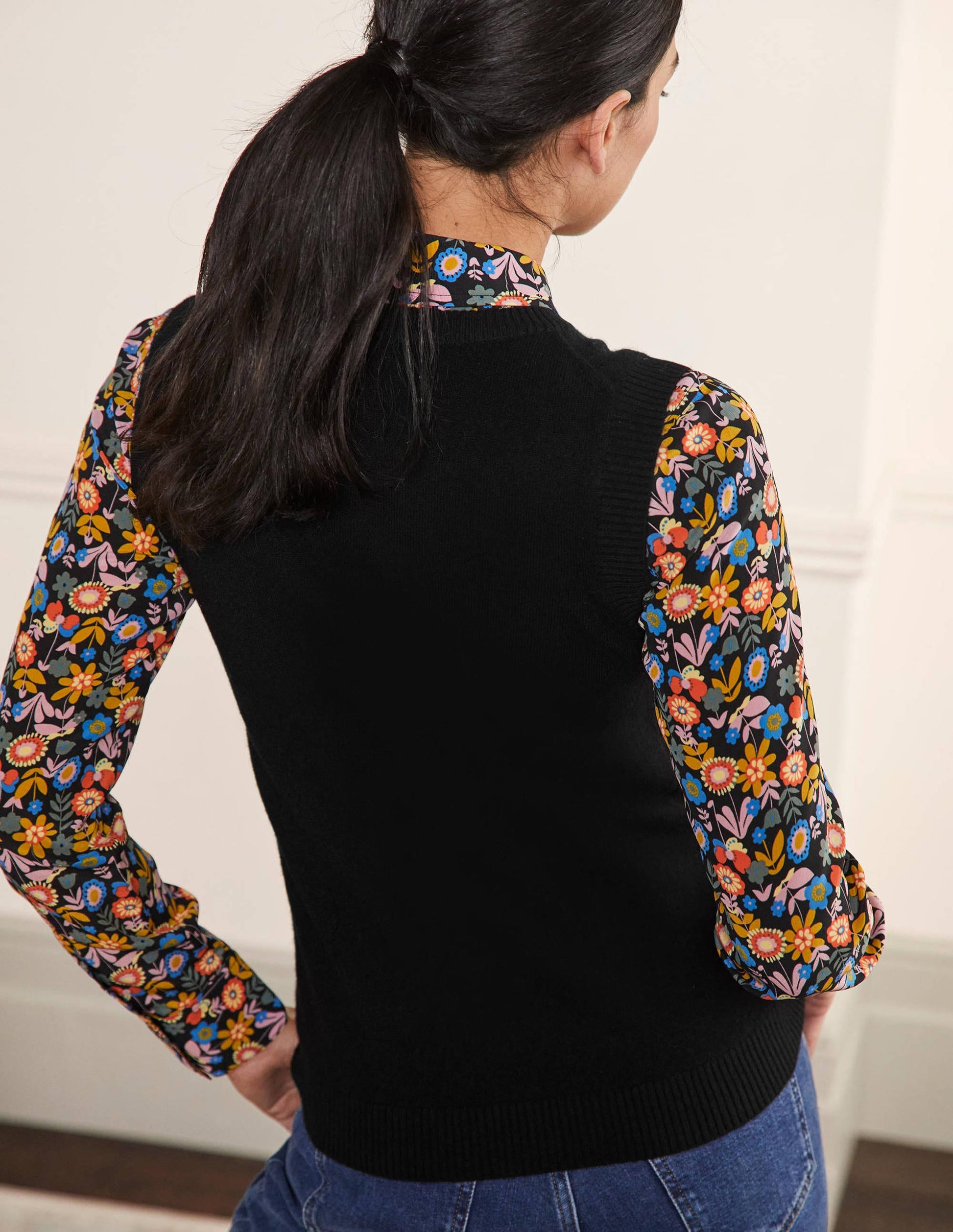 Cashmere Knitted Tank Top-Black-3