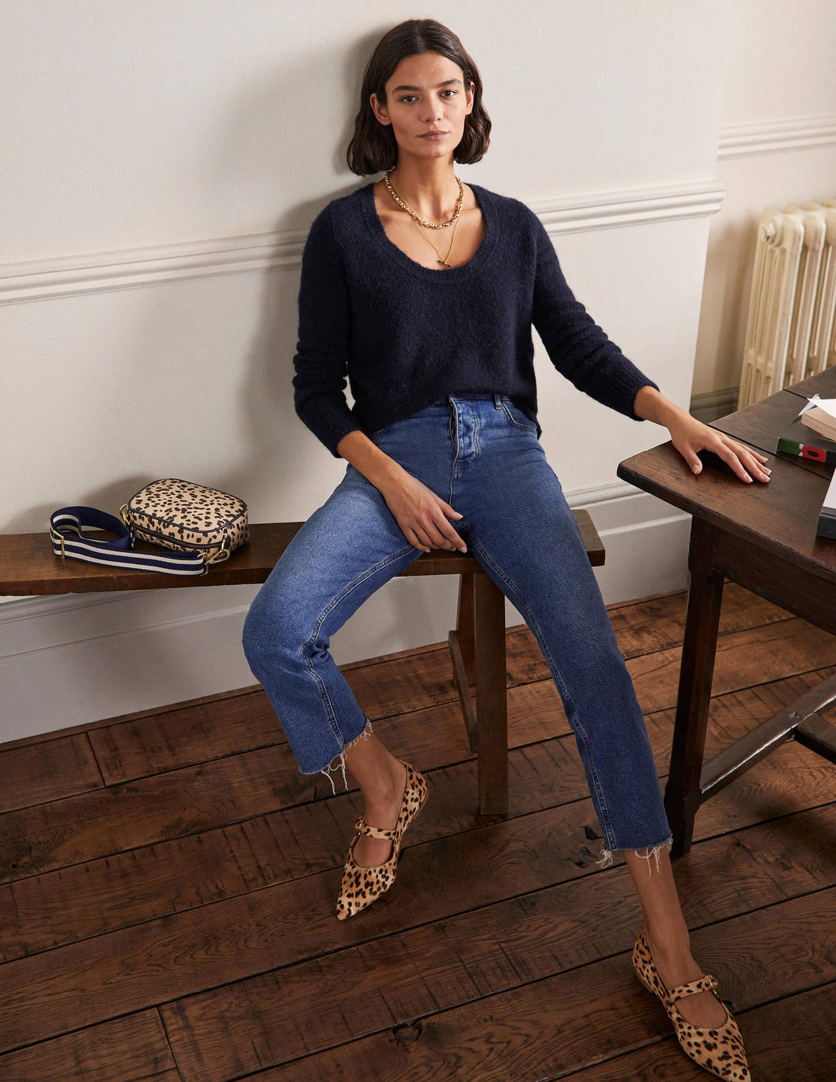 Scoop Neck Fluffy Jumper-Navy-4