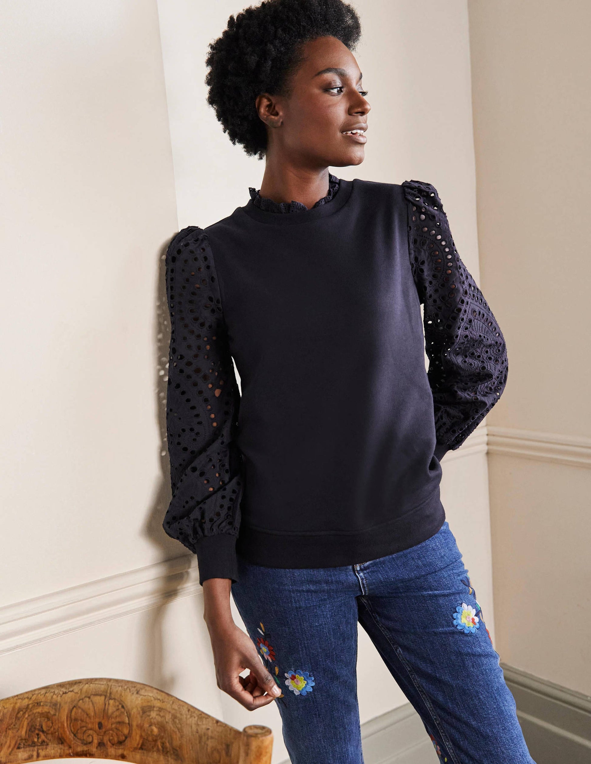 Broderie Blouson Sweatshirt-Navy-4
