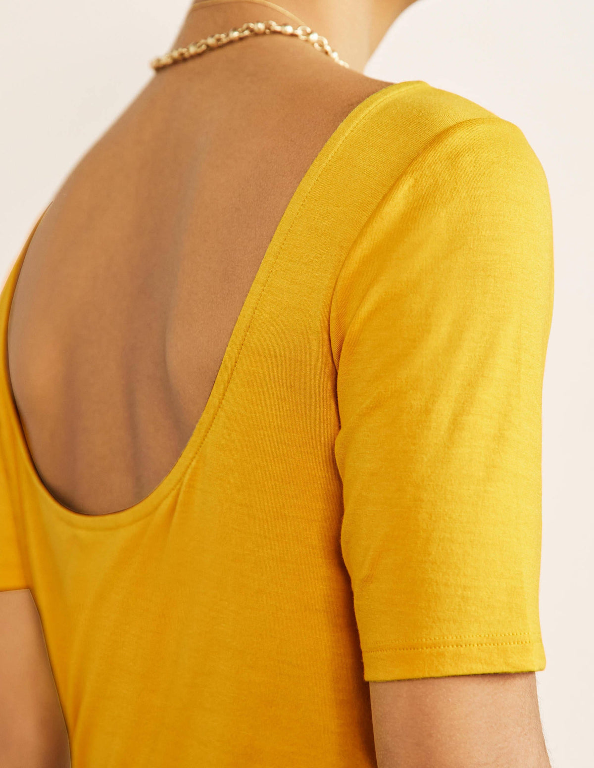 Supersoft Scoop Back T-Shirt-Honeycomb - Image 2