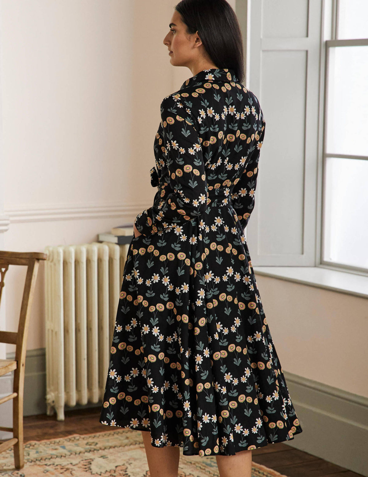 Kitty Midi Shirt Dress-Black, Delicate Daisy - Image 3