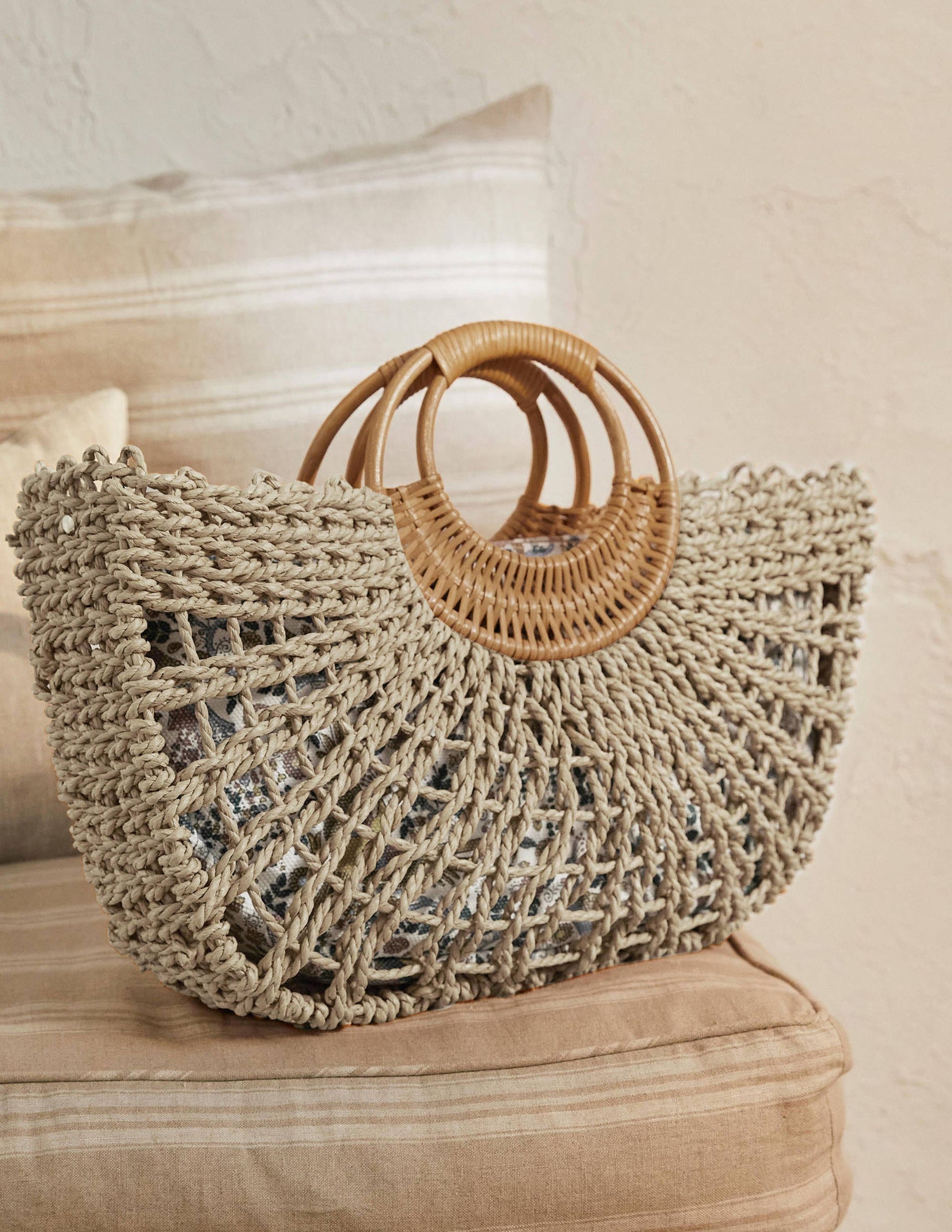 Hand Held Basket Bag-Natural-1