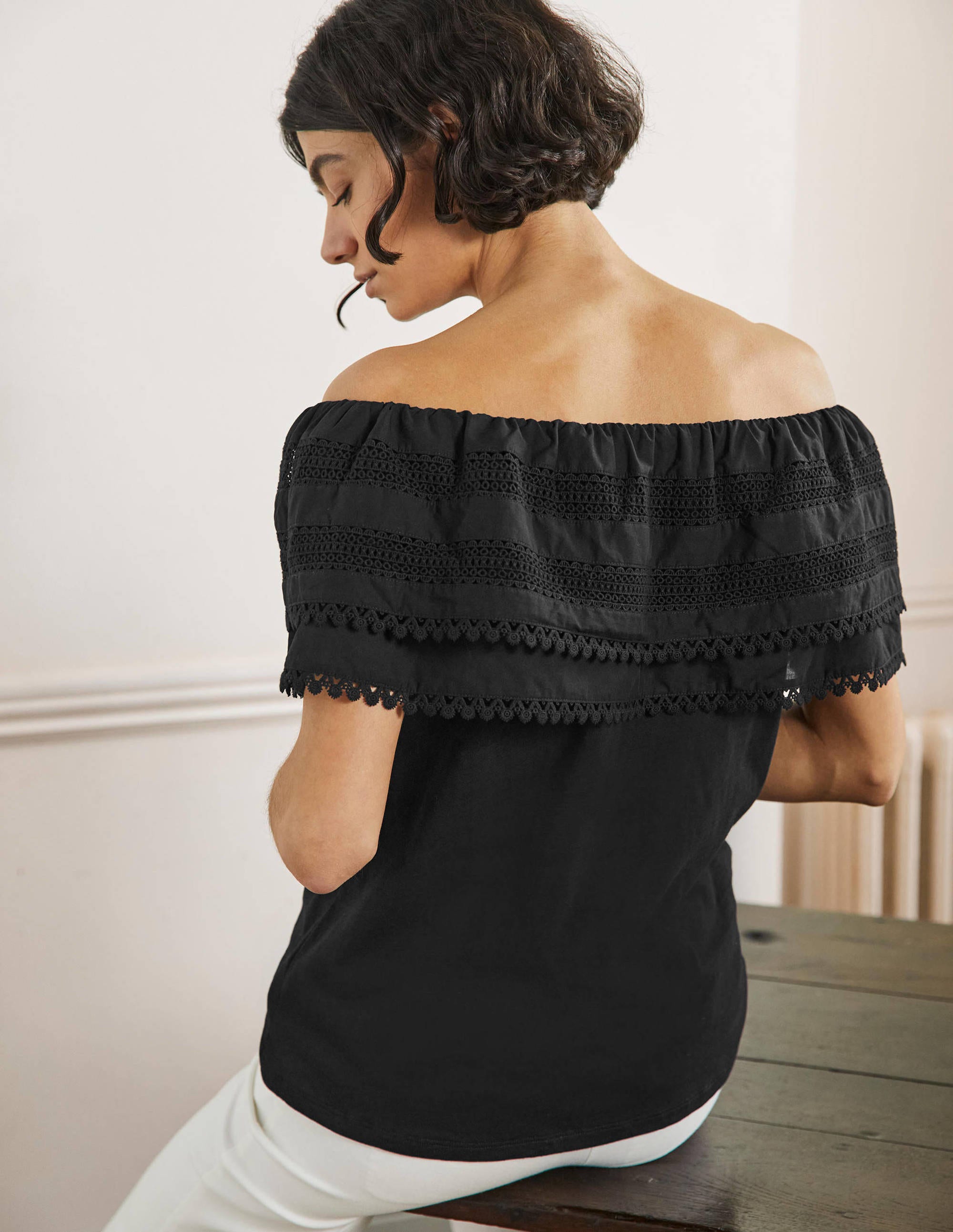 Bardot Woven Mix Detail Top-Black - Image 3