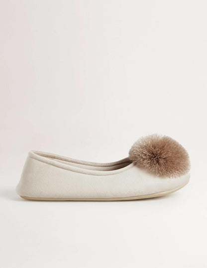 Pompom Slipper-Simply Taupe