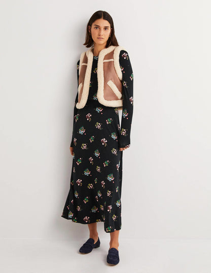 Puff Sleeve Jersey Midi Dress-Black, Delicate Sprig-4
