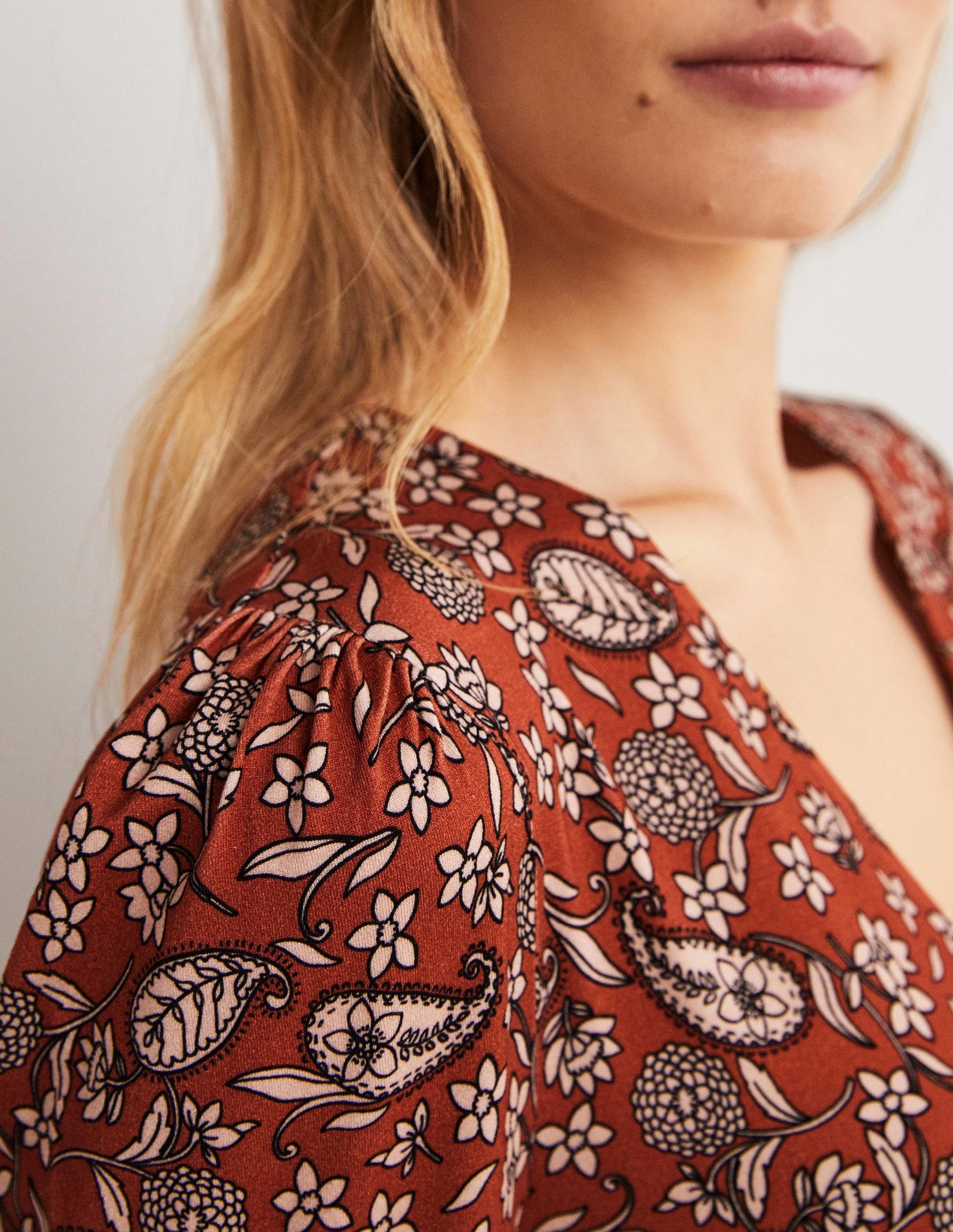 Easy Fixed Wrap Jersey Dress-Chili Oil, Flower Garden-2