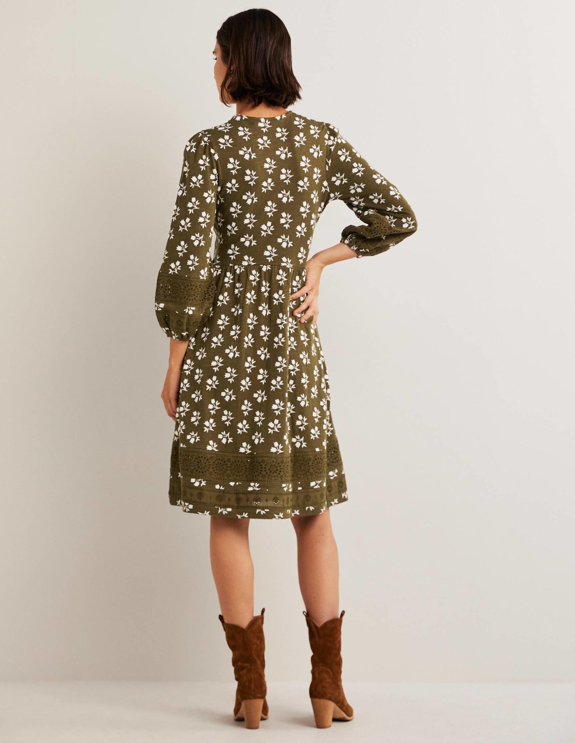 Detail Insert Jersey Dress-Basil, Bouquet Bud-4