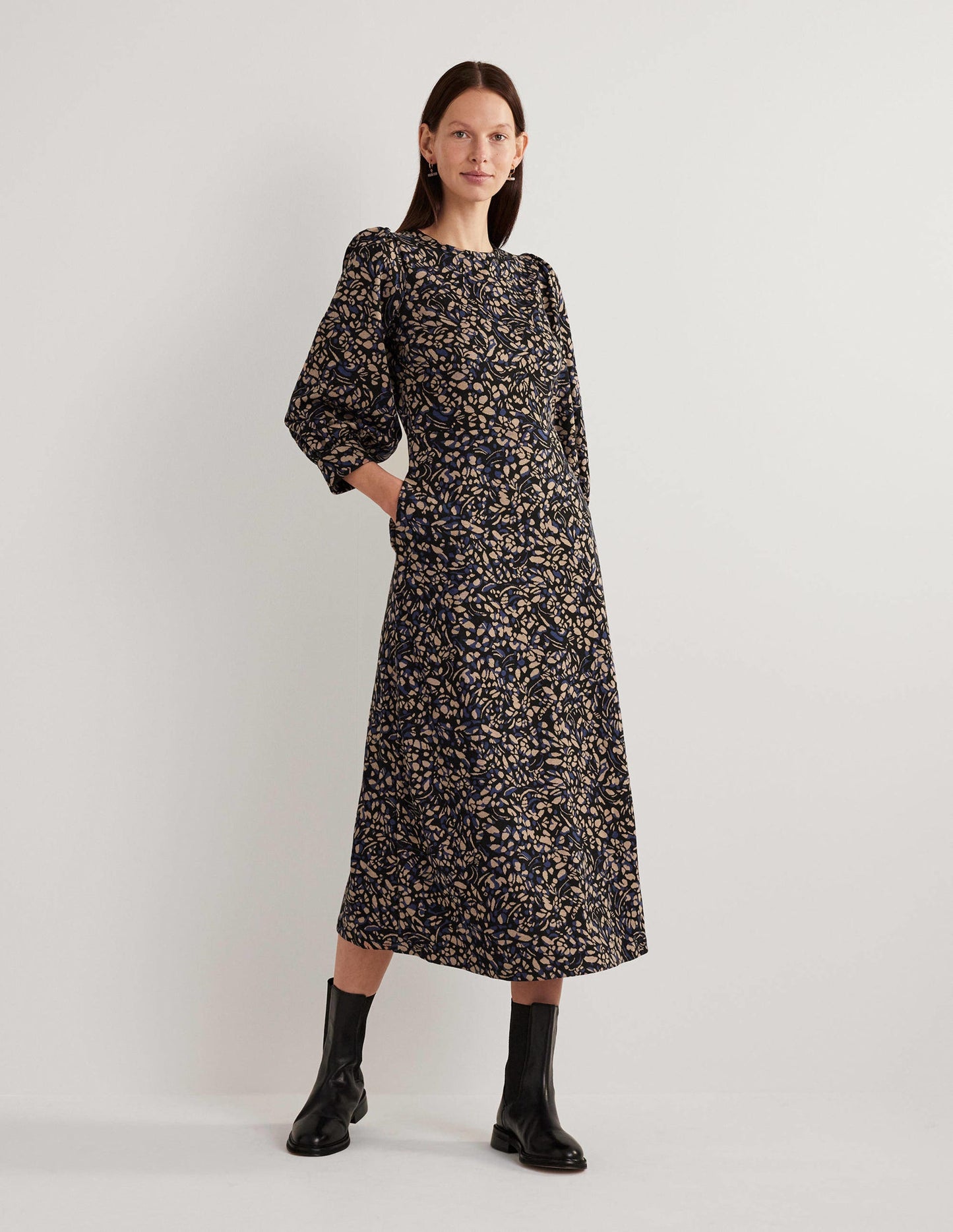 Jersey Jacquard Midi Dress-Spiced Latte, Leaf Cluster