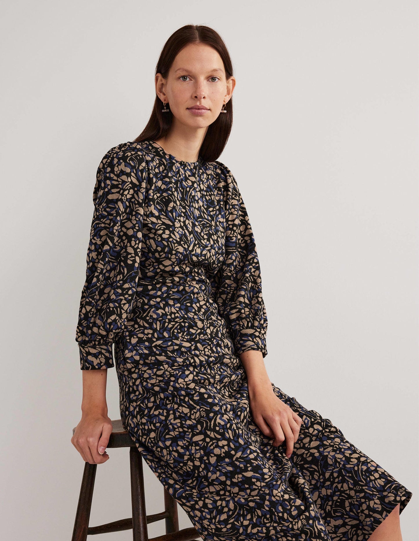 Jersey Jacquard Midi Dress-Spiced Latte, Leaf Cluster